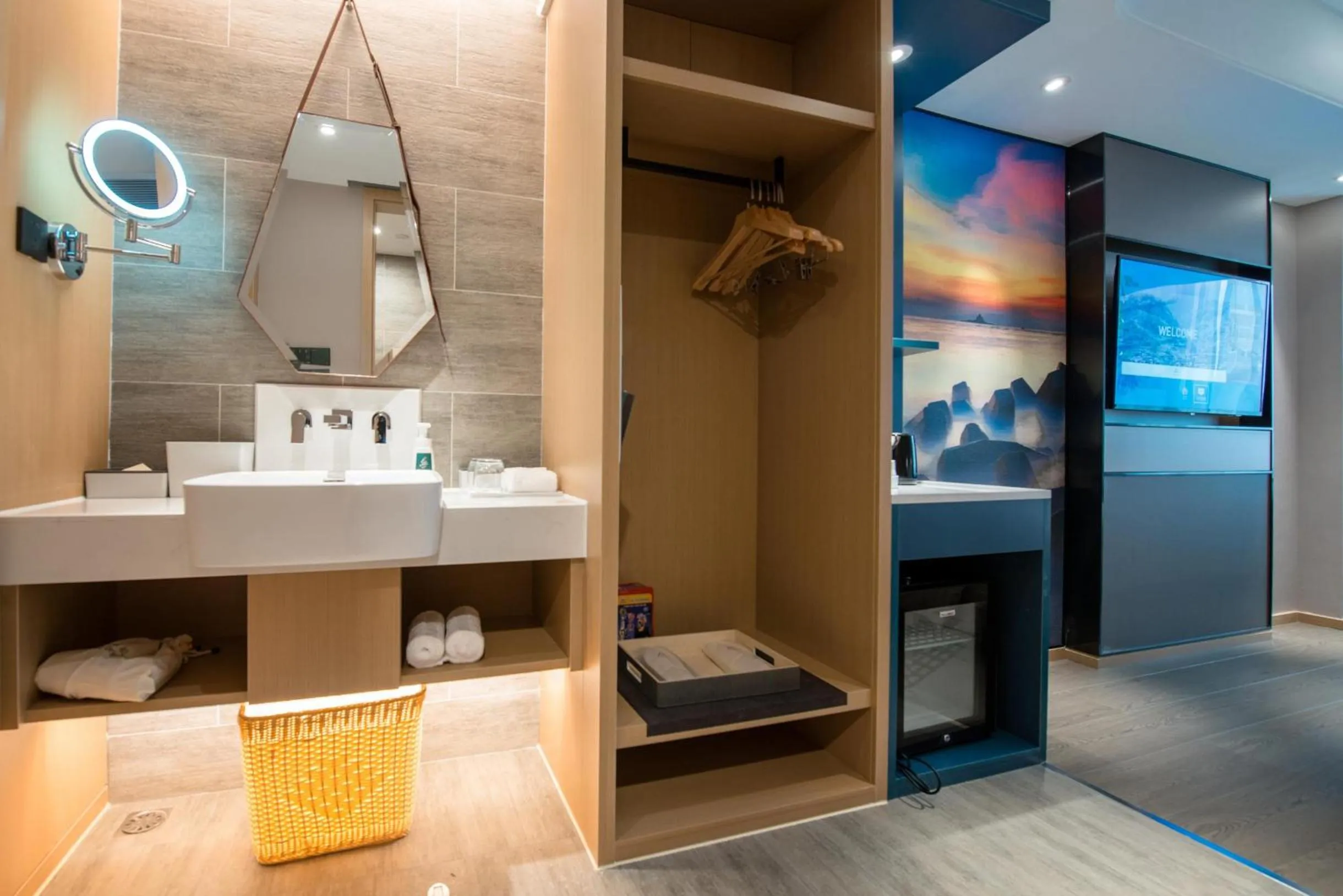 Bathroom in Atour Hotel Shenzhen Baoan International Airport