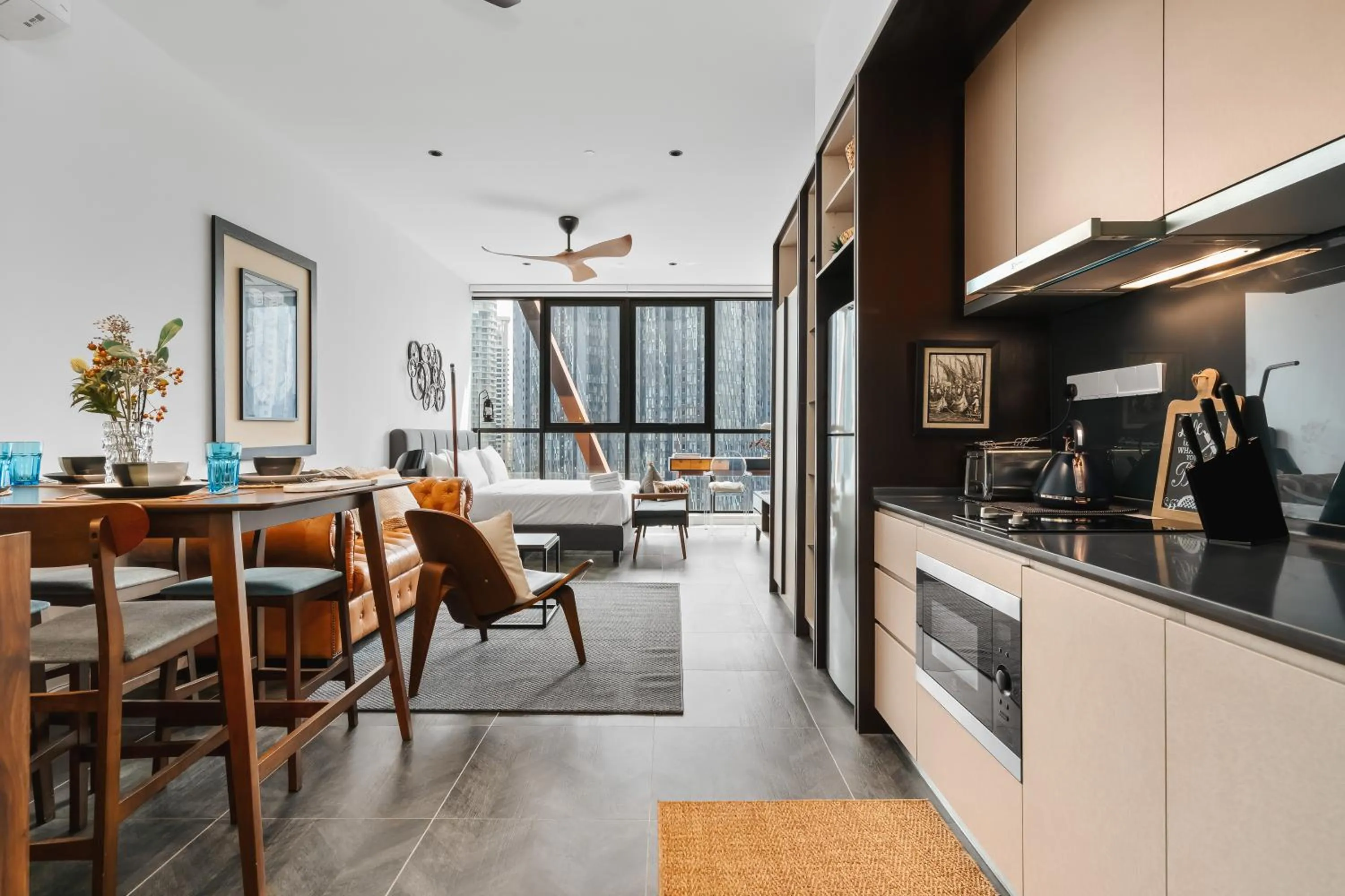 Bed in Scarletz KLCC Apartments by soulasia