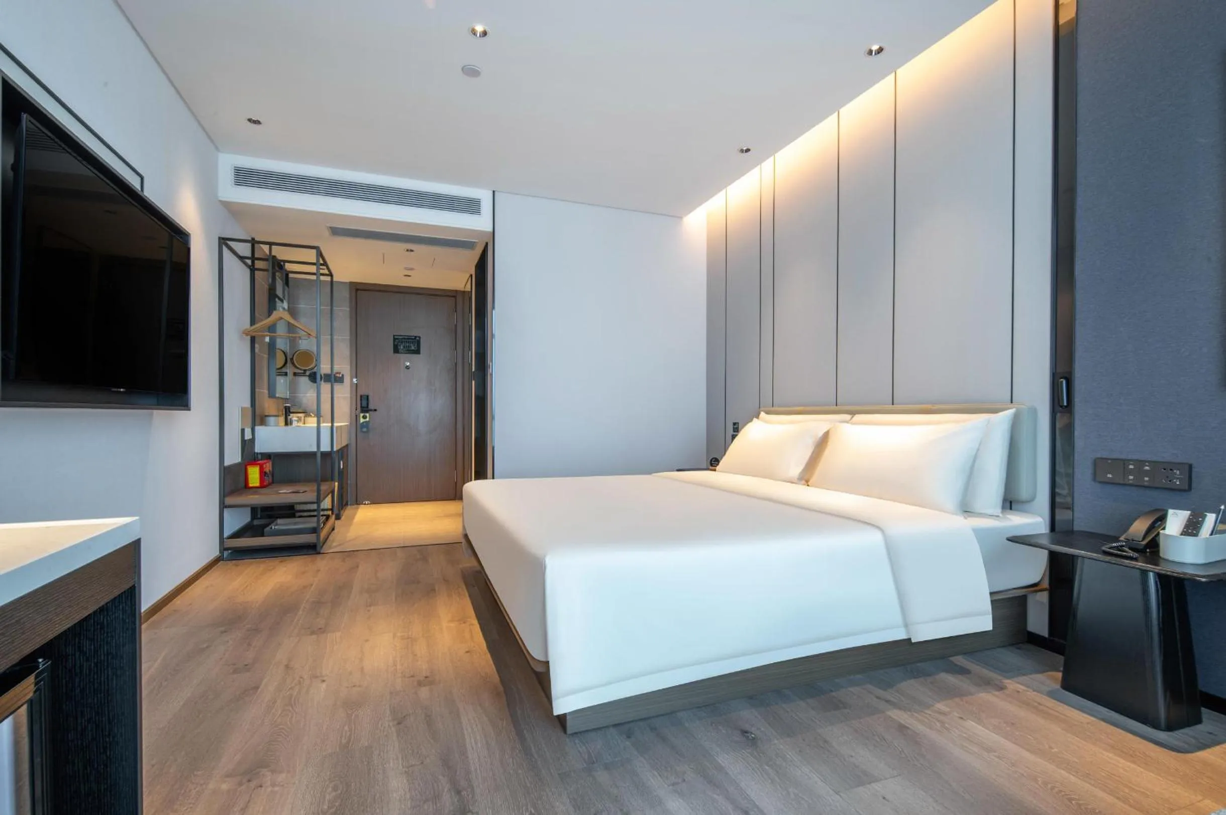 Bed in Atour Hotel Zhuhai Jinwan Airport