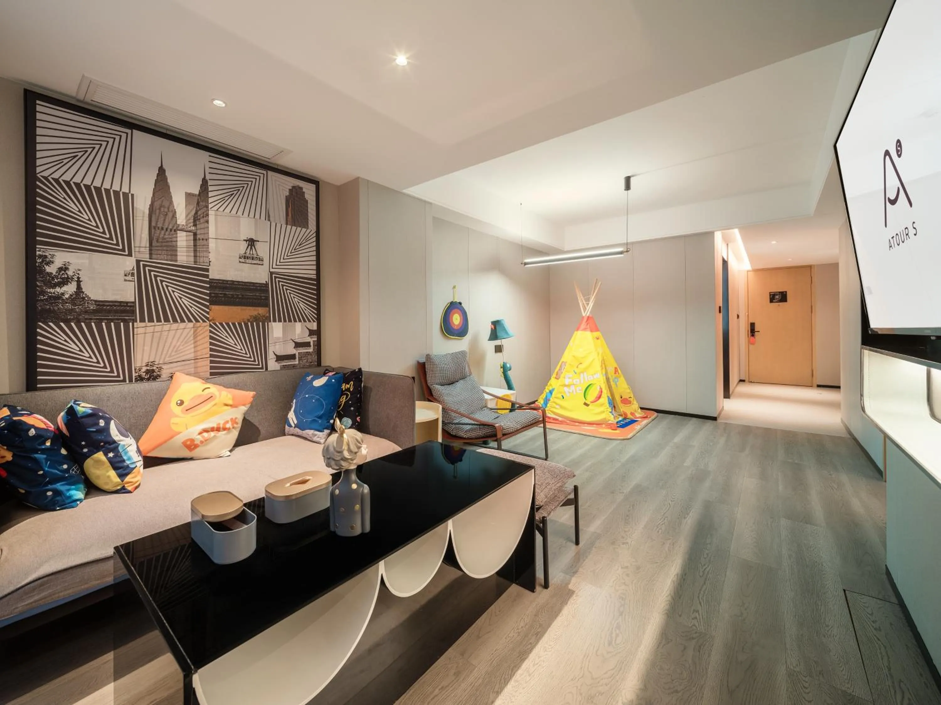 Living room in Atour S Hotel Chongqing Jiefangbei Hongyadong Riverview