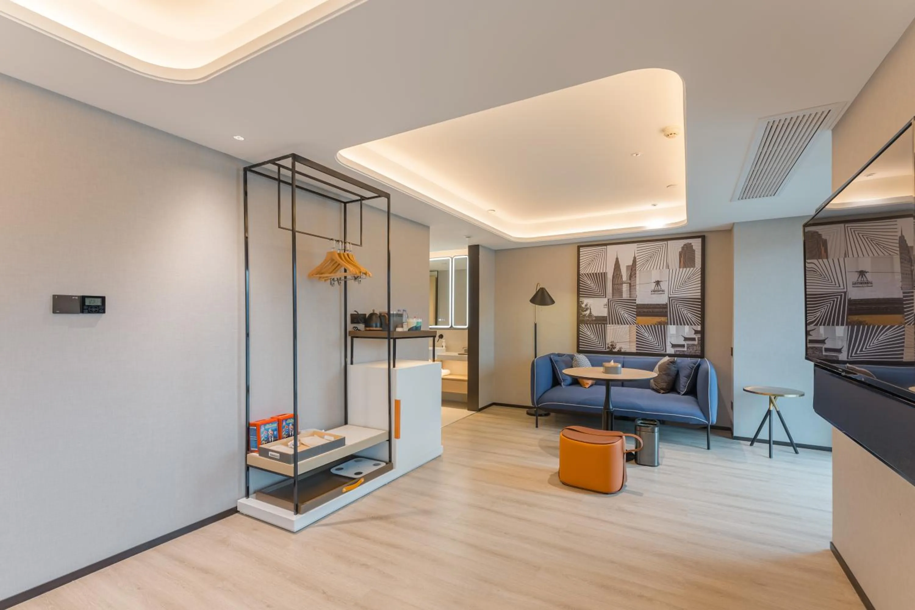 Bed in Atour S Hotel Chongqing Jiefangbei Hongyadong Riverview