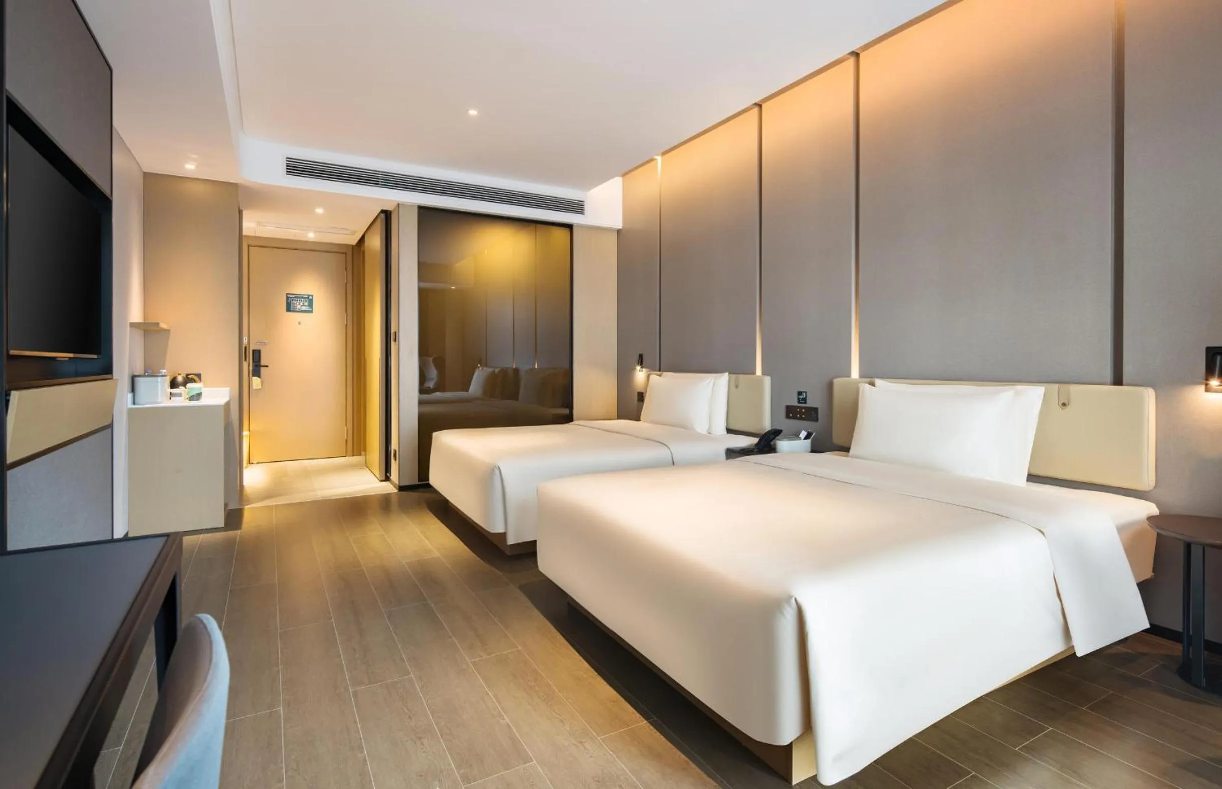 Bed in Atour Hotel Chongqing Qibo Center