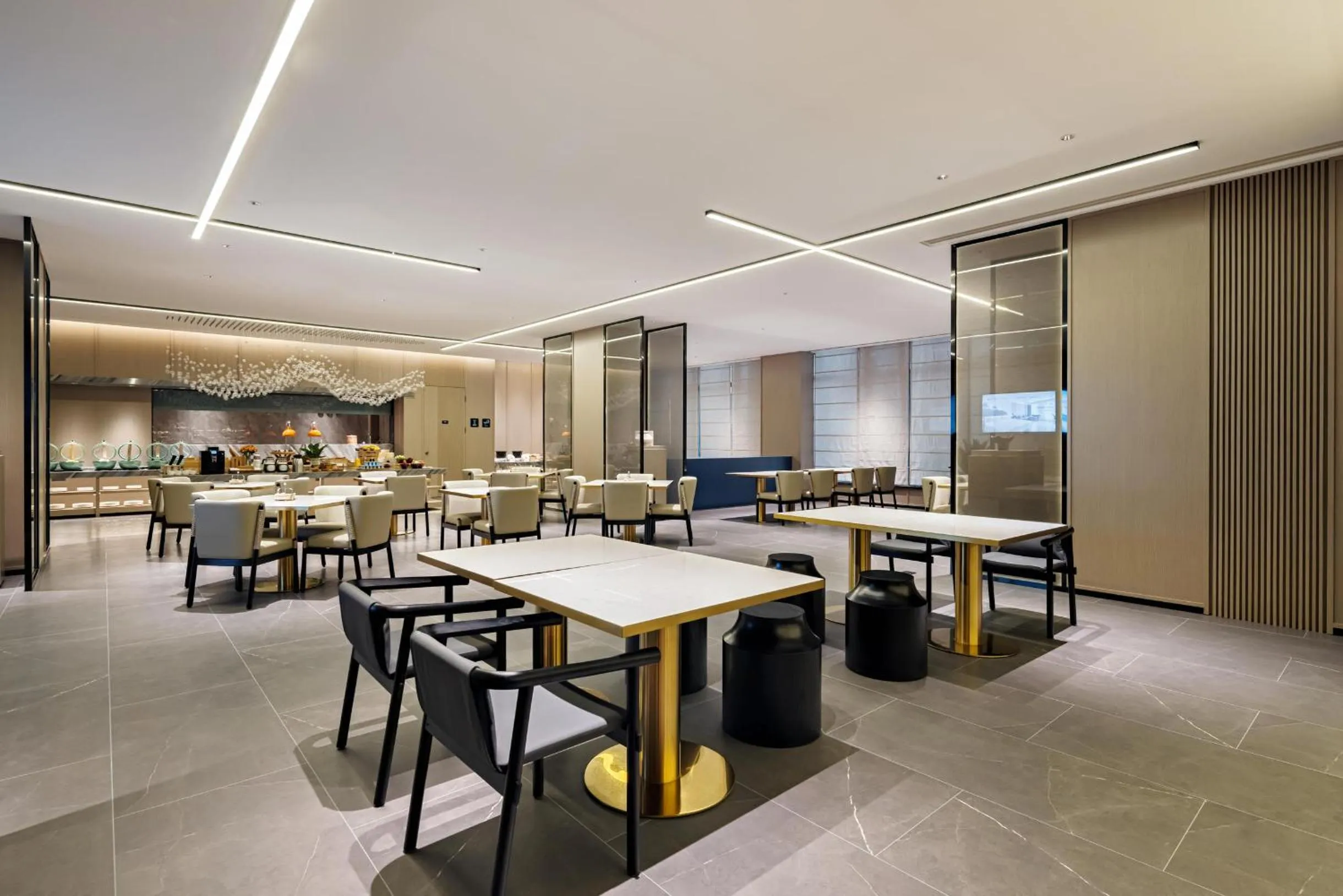 Restaurant/places to eat in Atour Hotel Chongqing Qibo Center