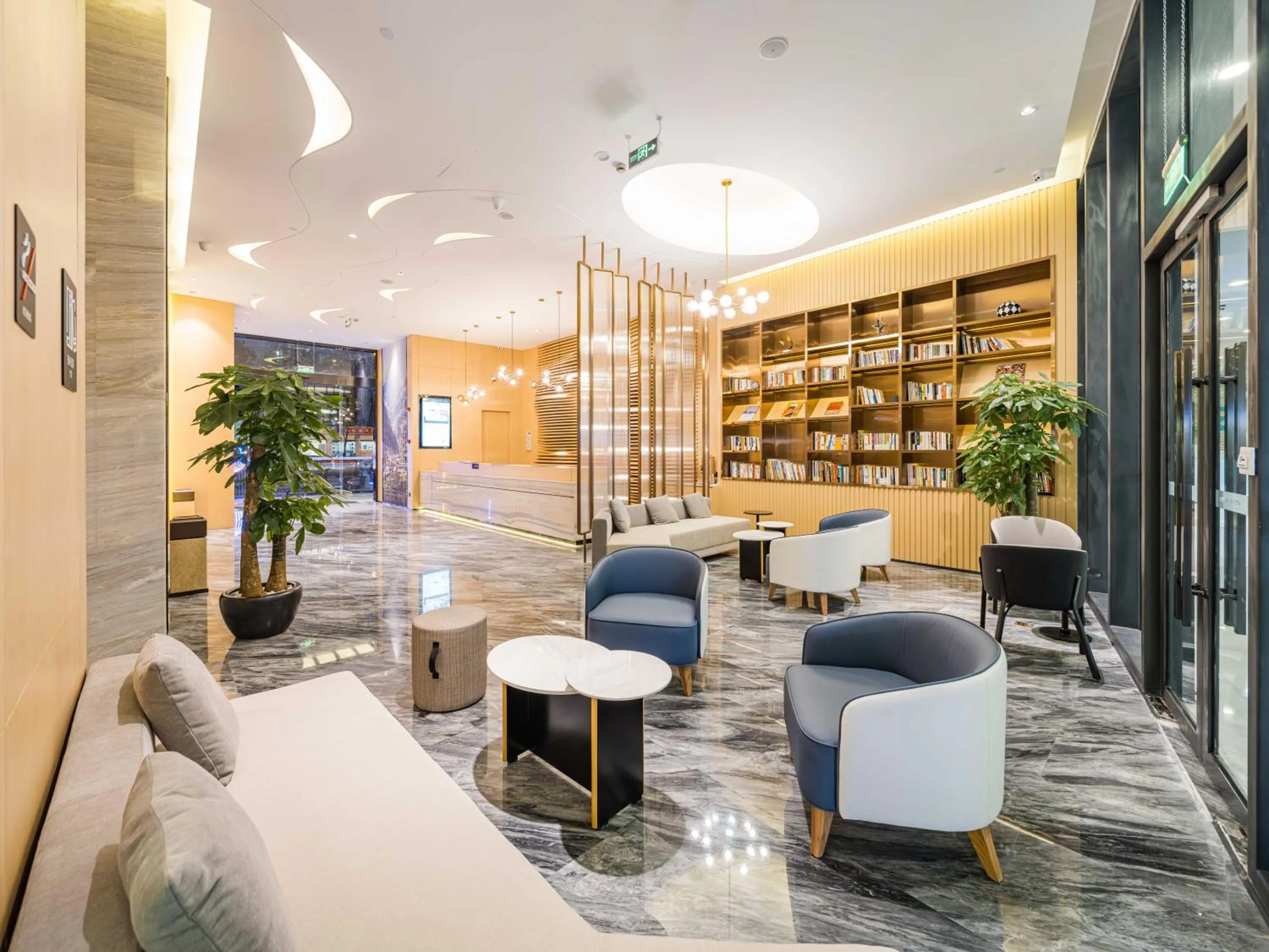 Seating area in Atour Hotel Chengdu Taikoo Li Future Center