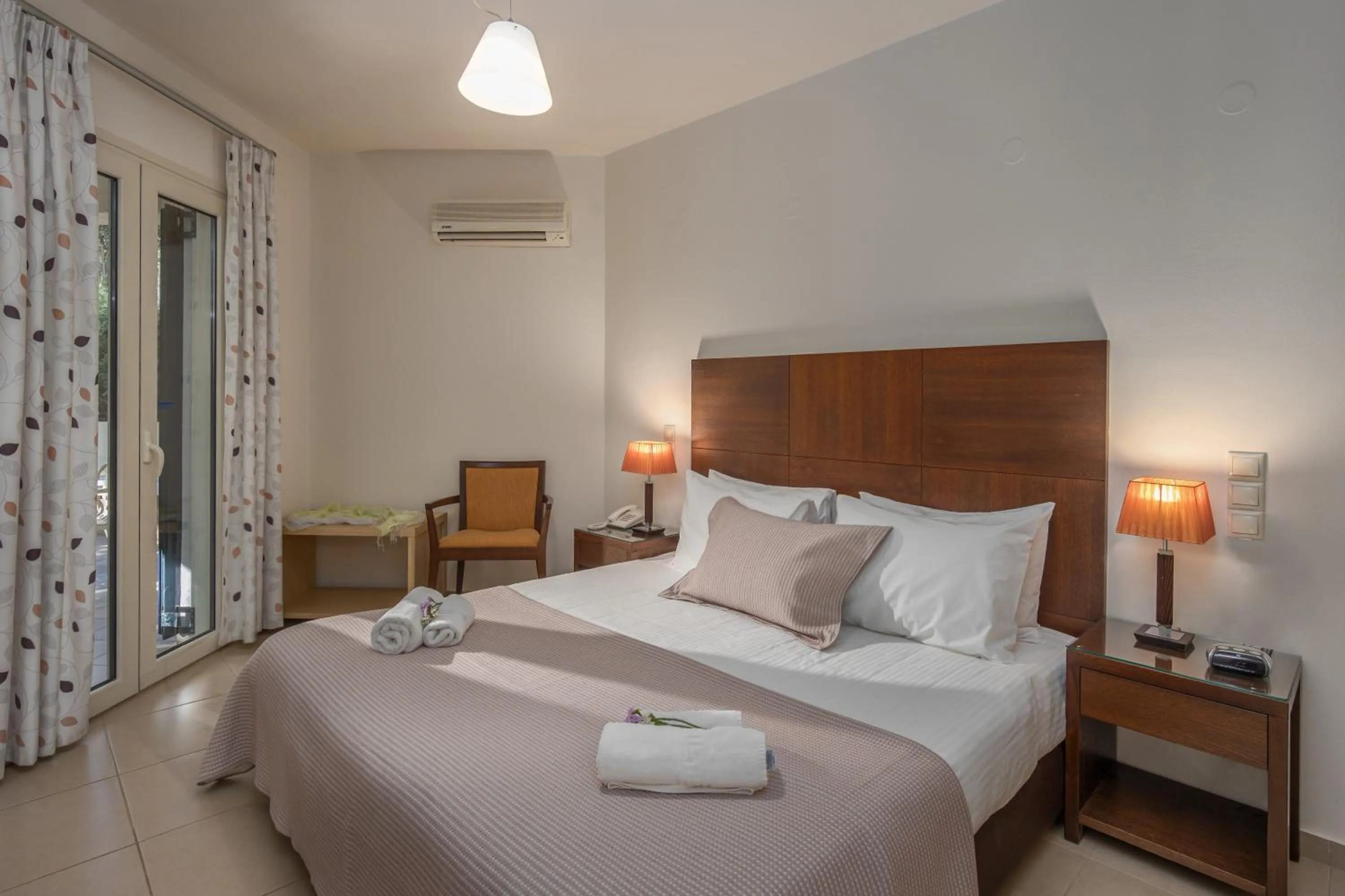 Bed in Your Memories Hotel