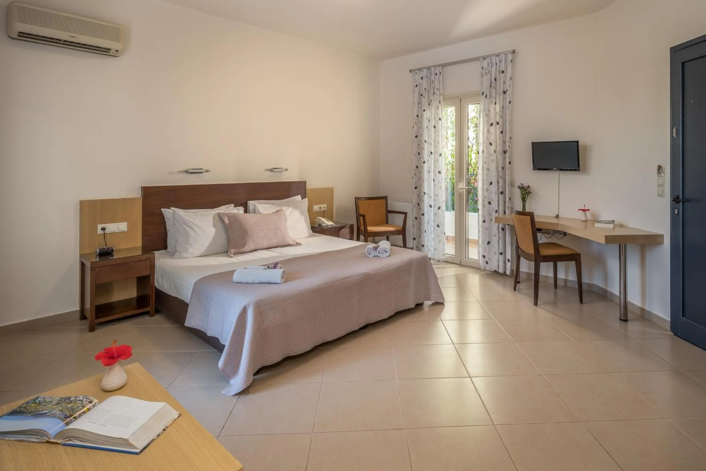 Bed in Your Memories Hotel