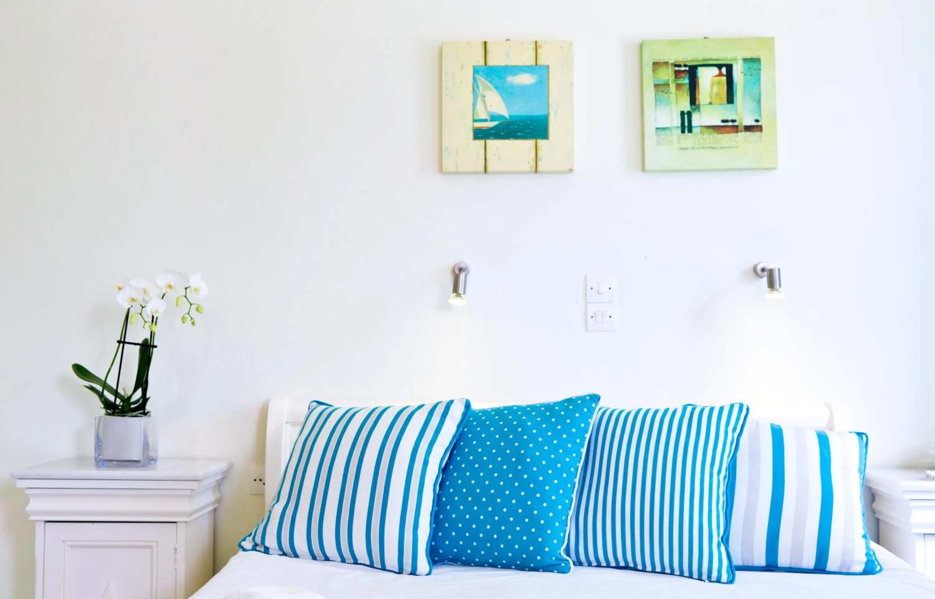 Bedroom, Bed in Meli Meli