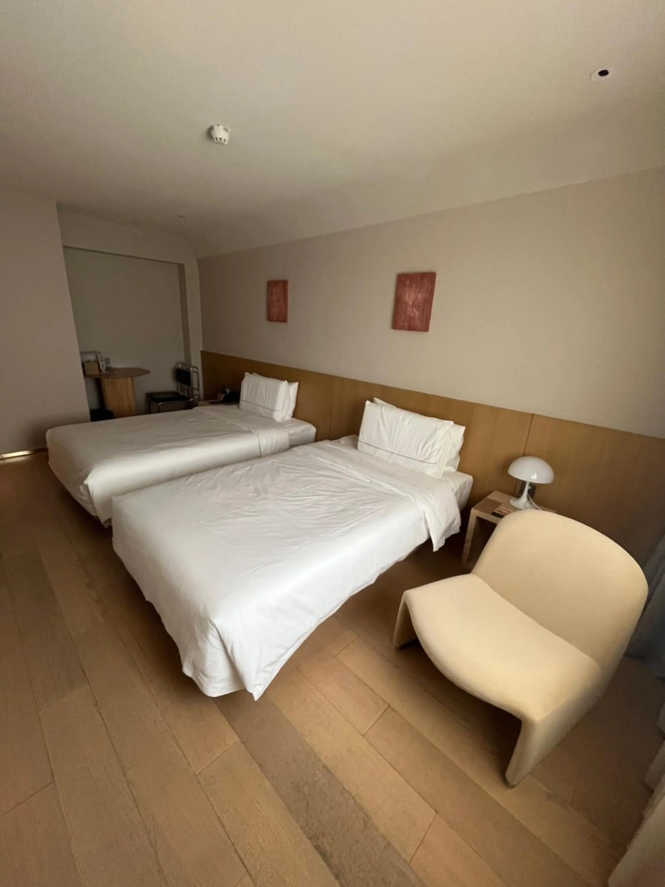 Photo of the whole room, Bed in Atour S Hotel Beijing Guomao CBD - FunsCenter