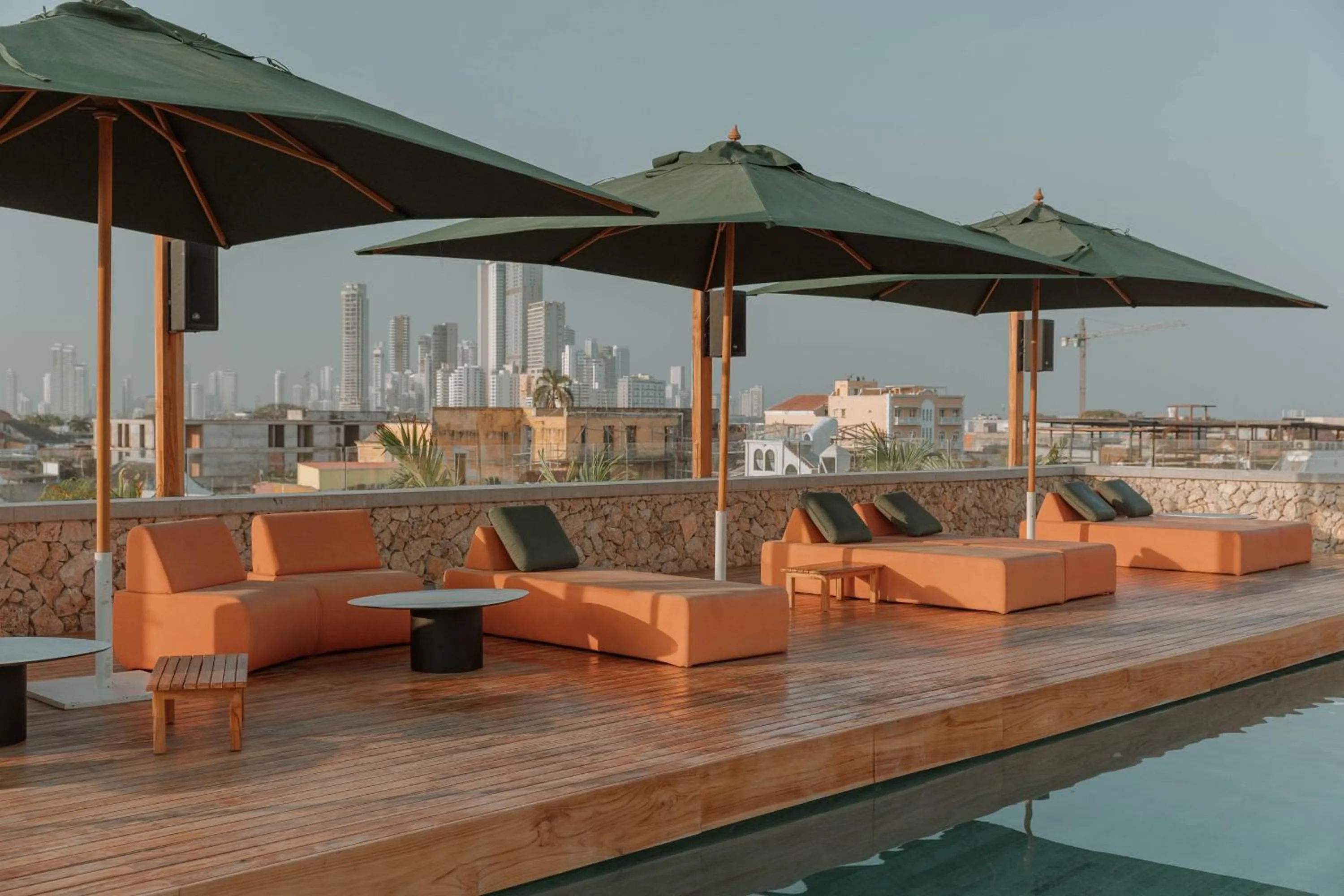 Swimming pool in Osh Hotel Cartagena