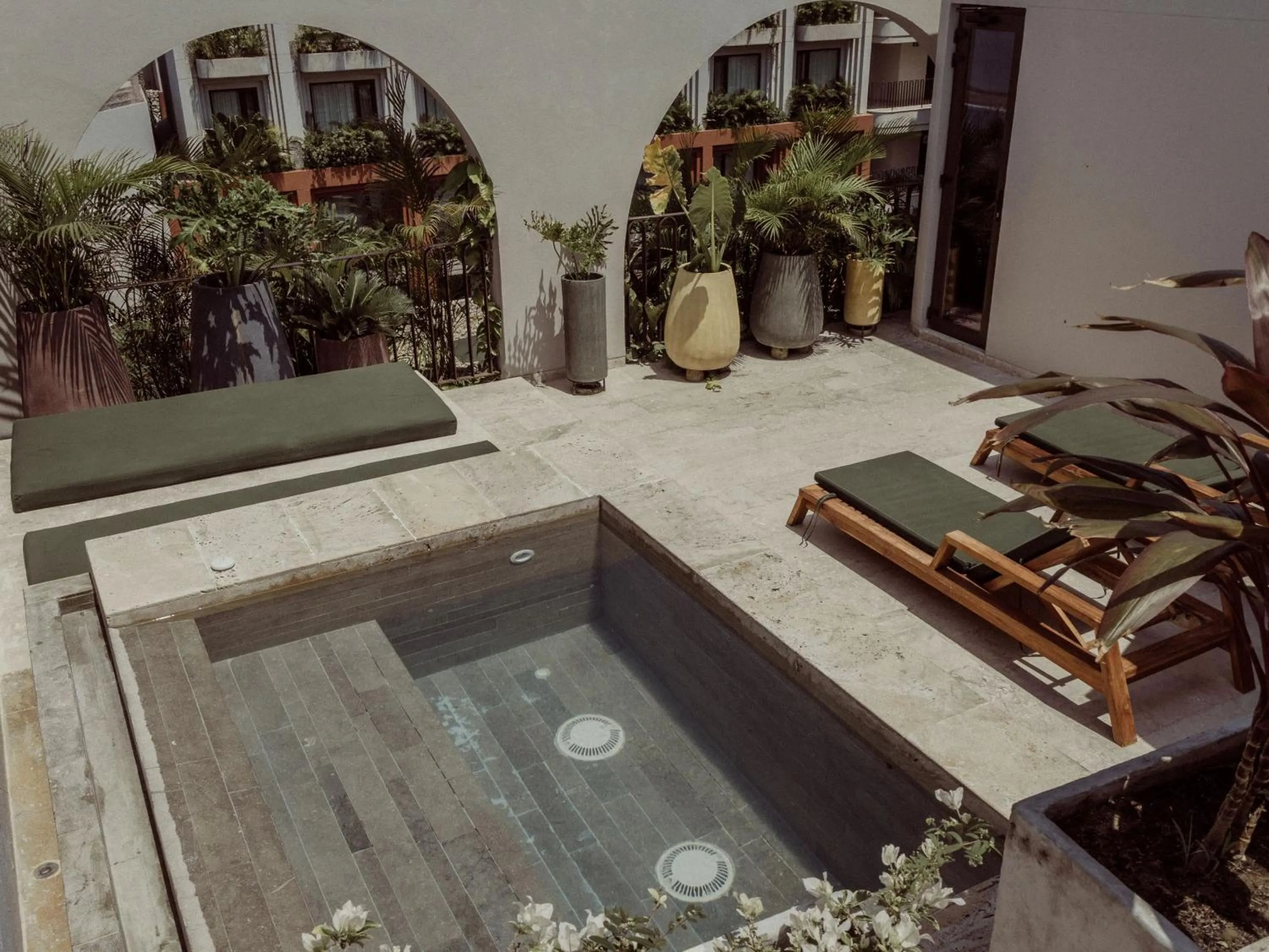 Swimming pool in Osh Hotel Cartagena