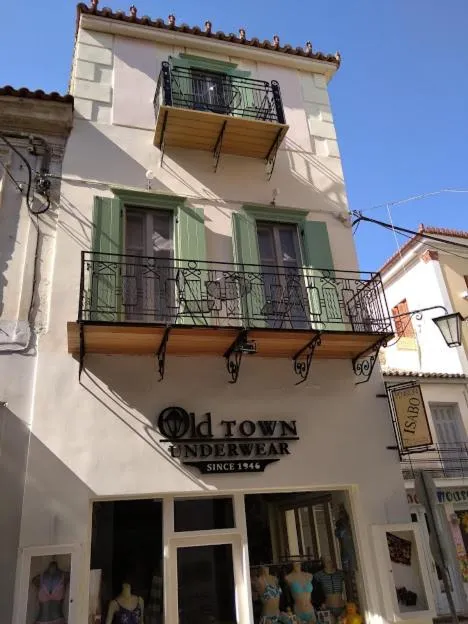 Property building in Pension Isabo