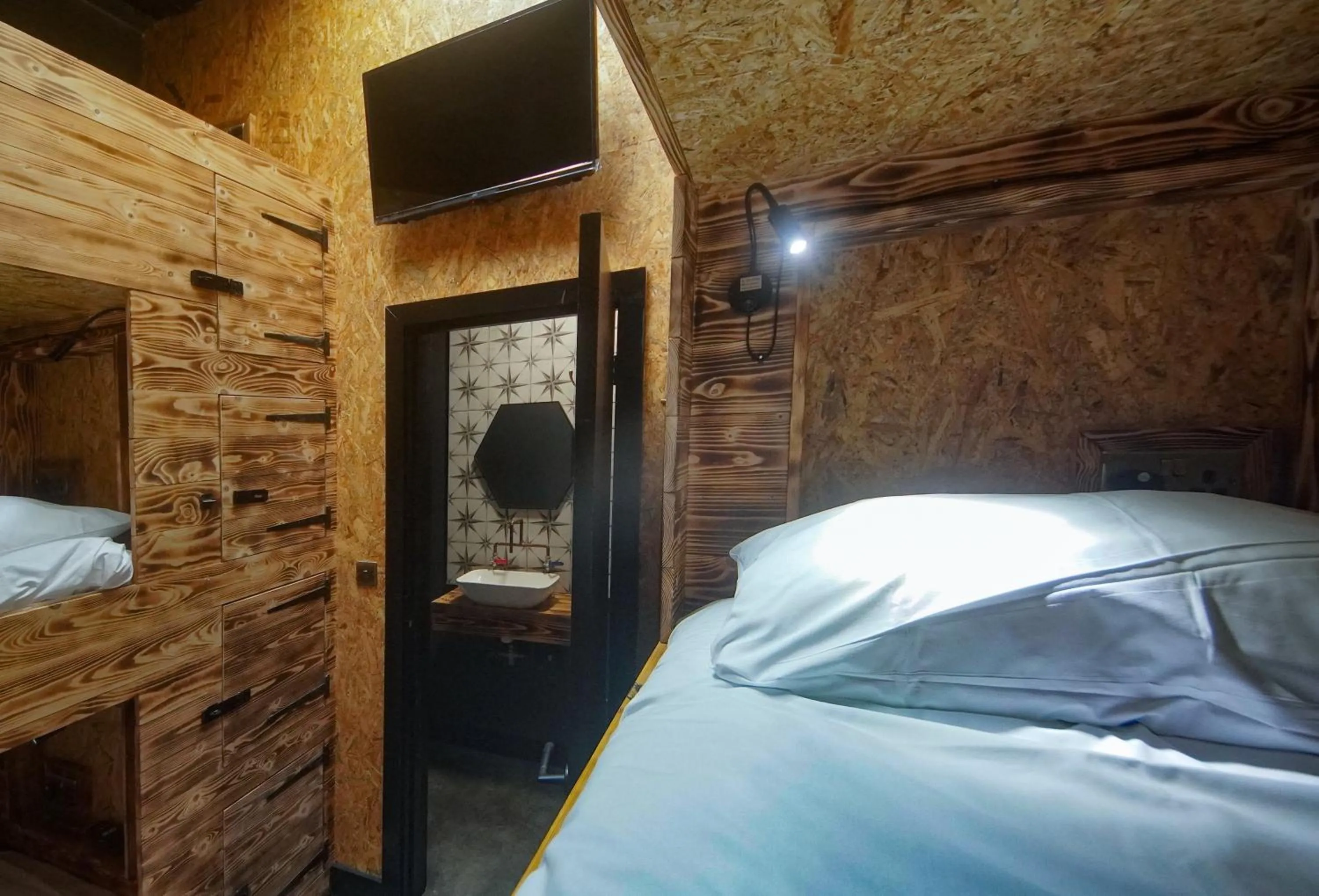  Standard Triple Room in The Studio