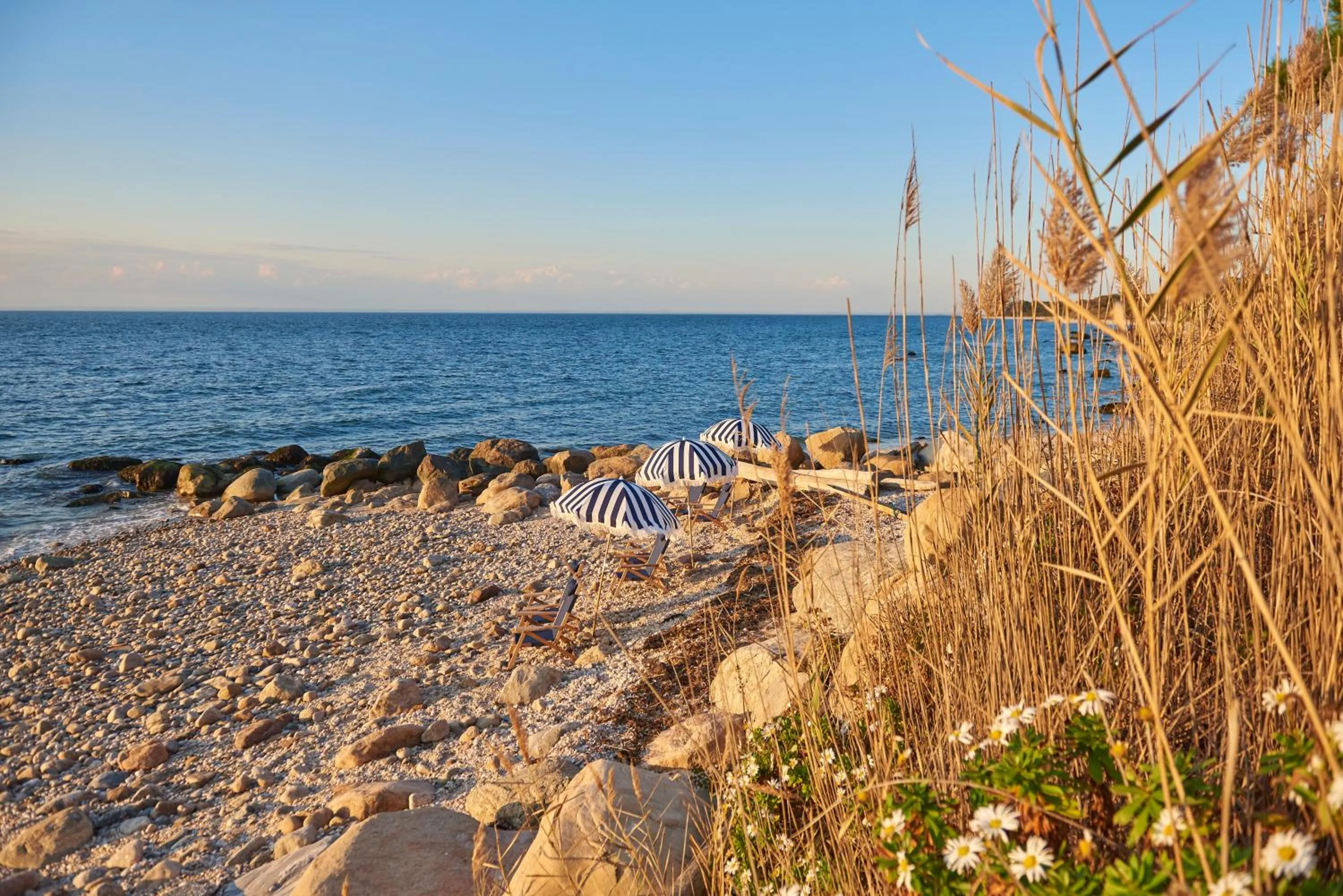 Beach in Hotel Moraine