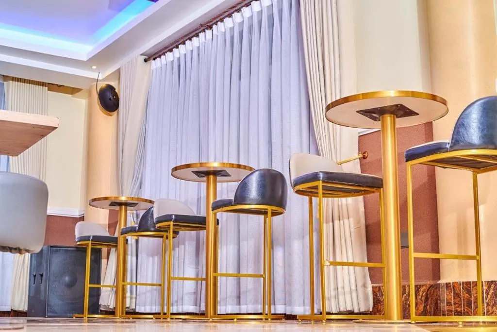 Restaurant/places to eat in Wilsen Hotel Nansana