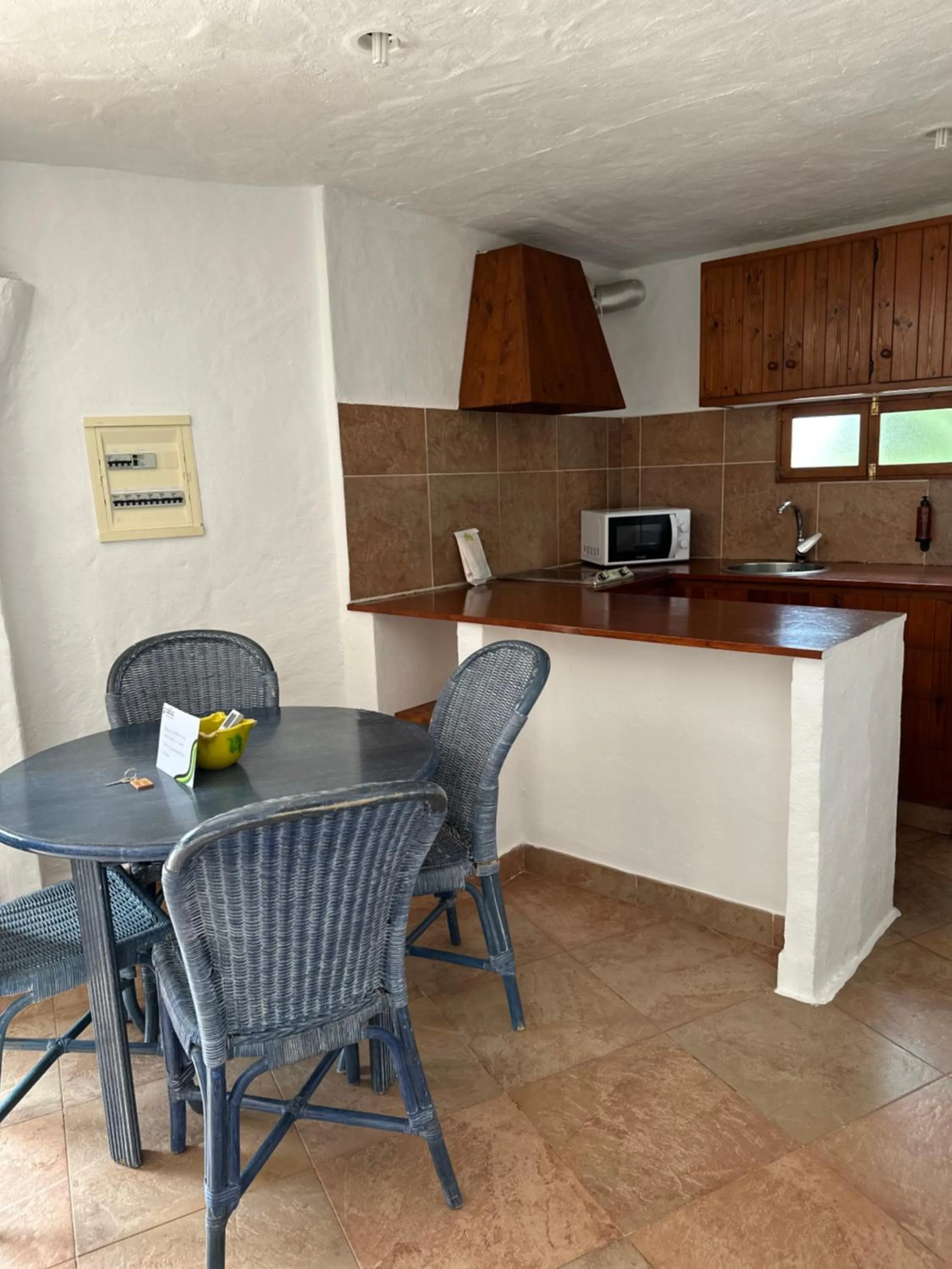 Kitchen or kitchenette in Binivell Park - 30º apartments