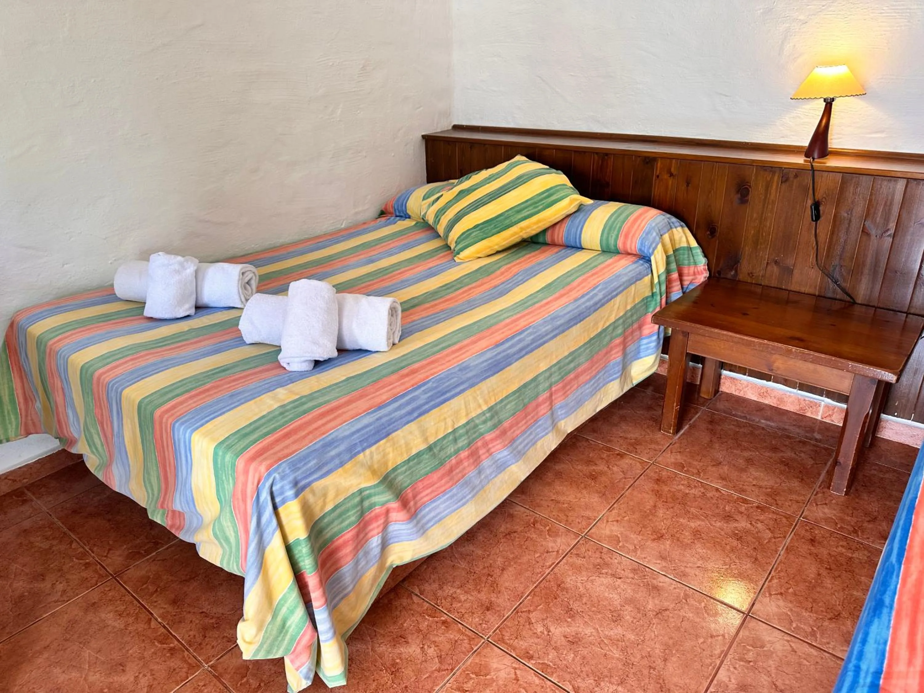 Photo of the whole room, Bed in Binivell Park - 30º apartments