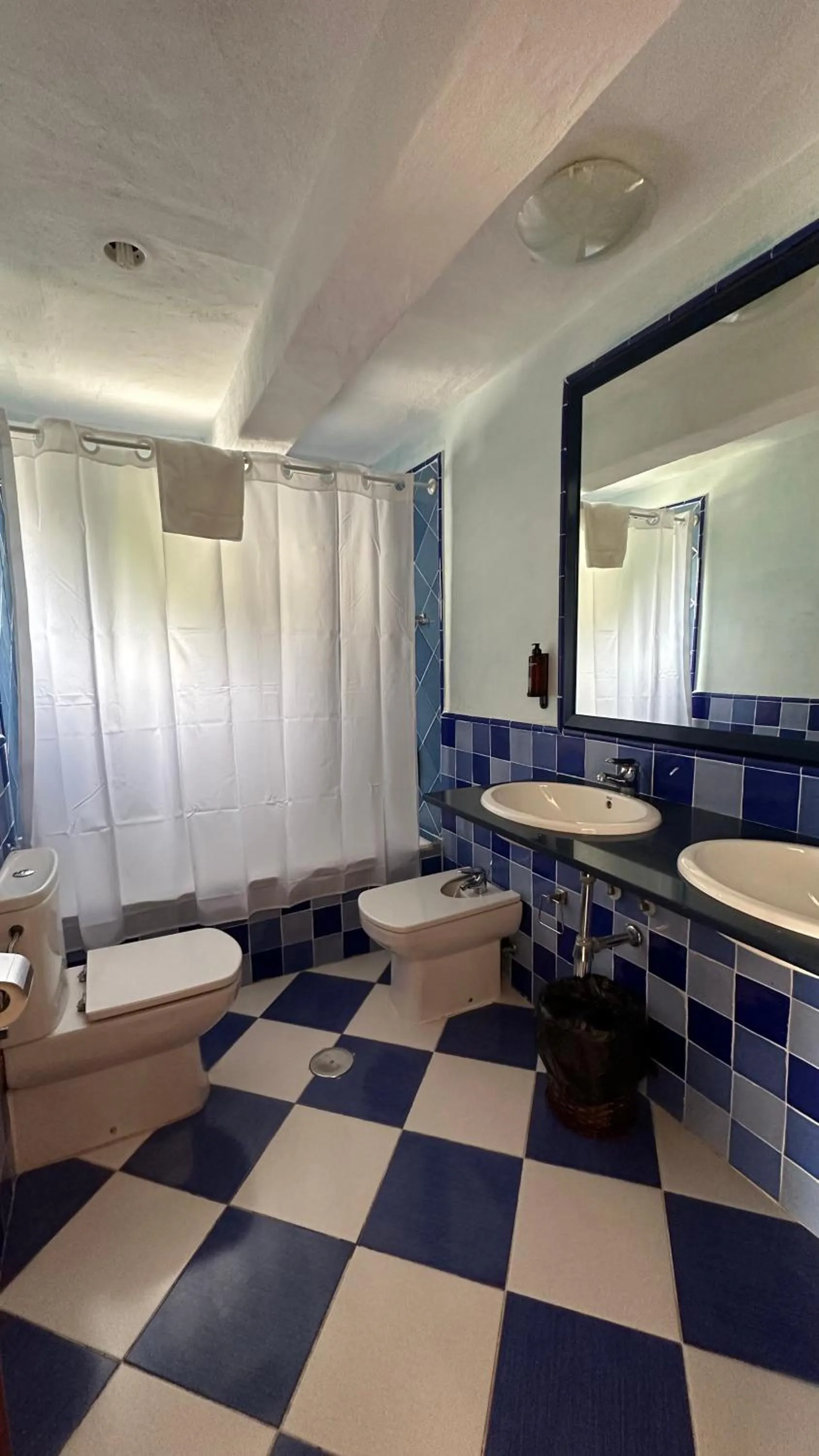 Bathroom in Binivell Park - 30º apartments