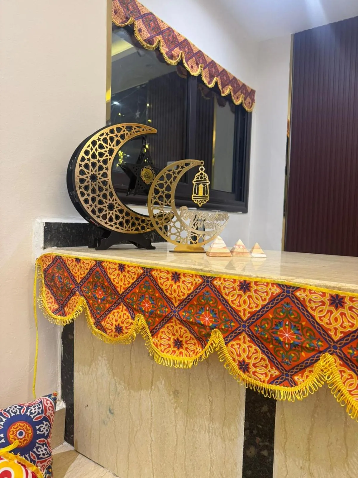 Property building in PR Pyramids Inn