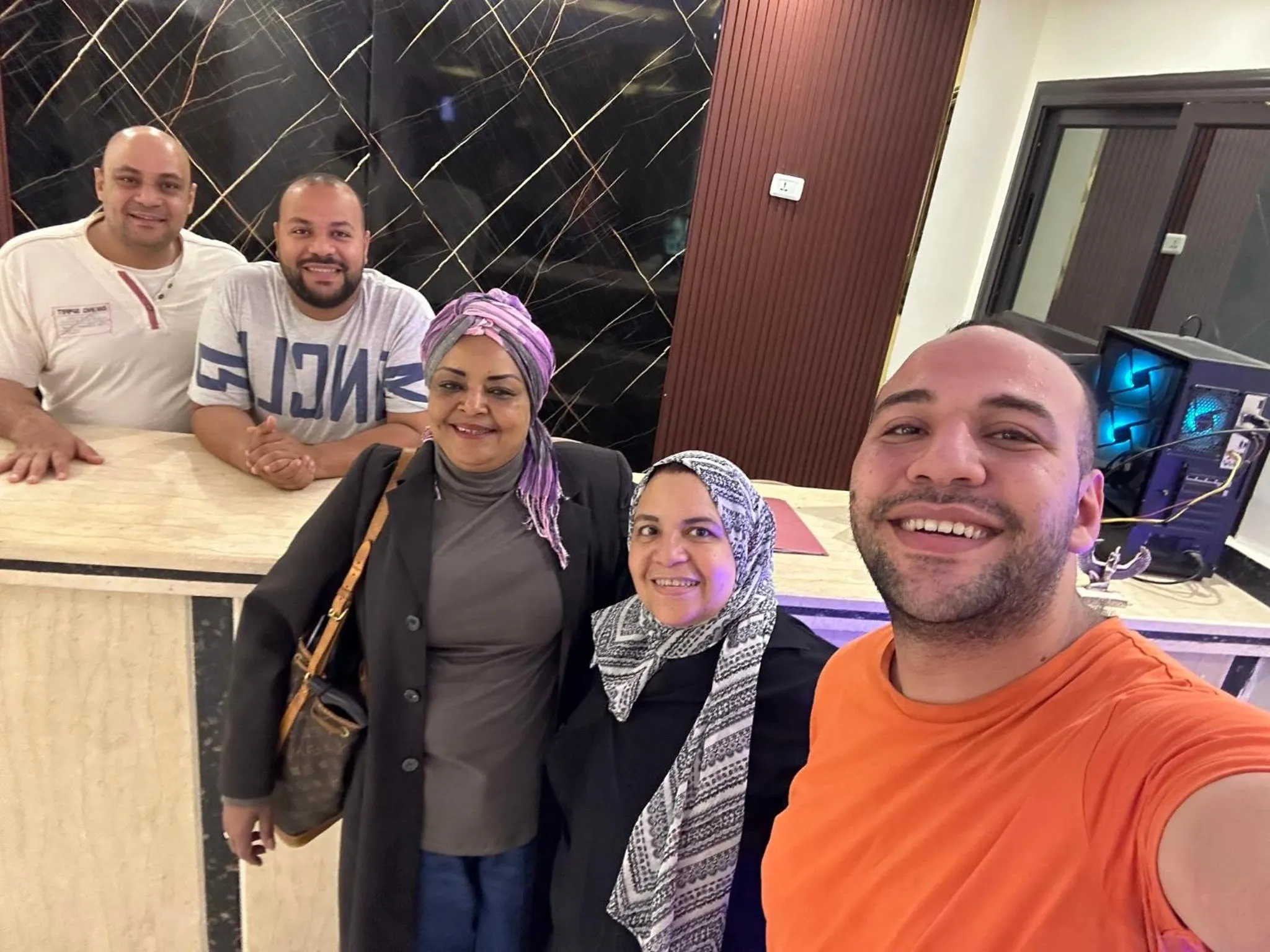 Property building in PR Pyramids Inn