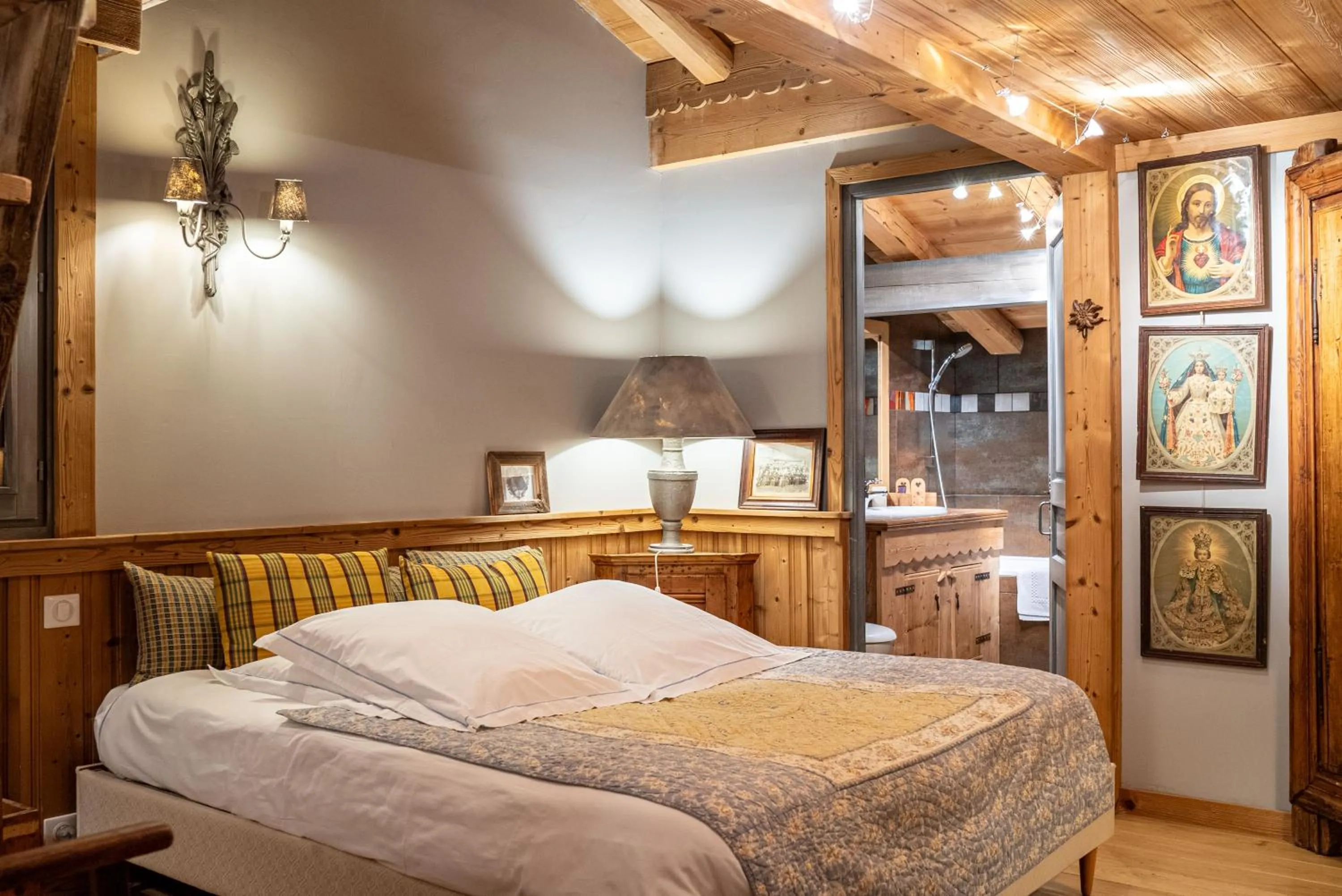 Bed in Le Hameau de mon Père