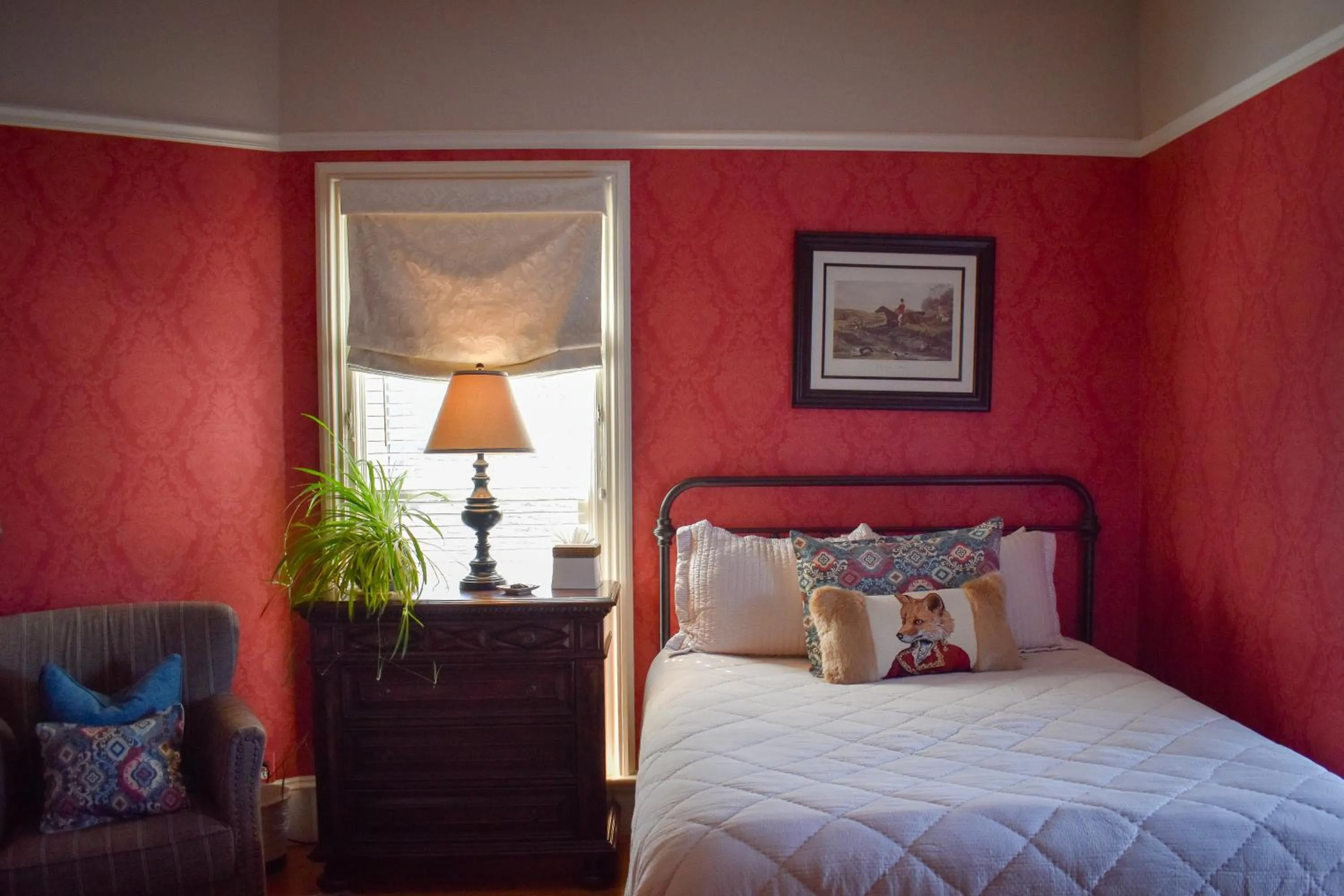 Bed in McCall House Boutique Hotel