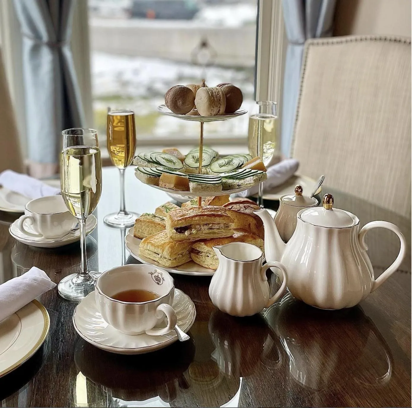 Coffee/tea facilities in McCall House Boutique Hotel