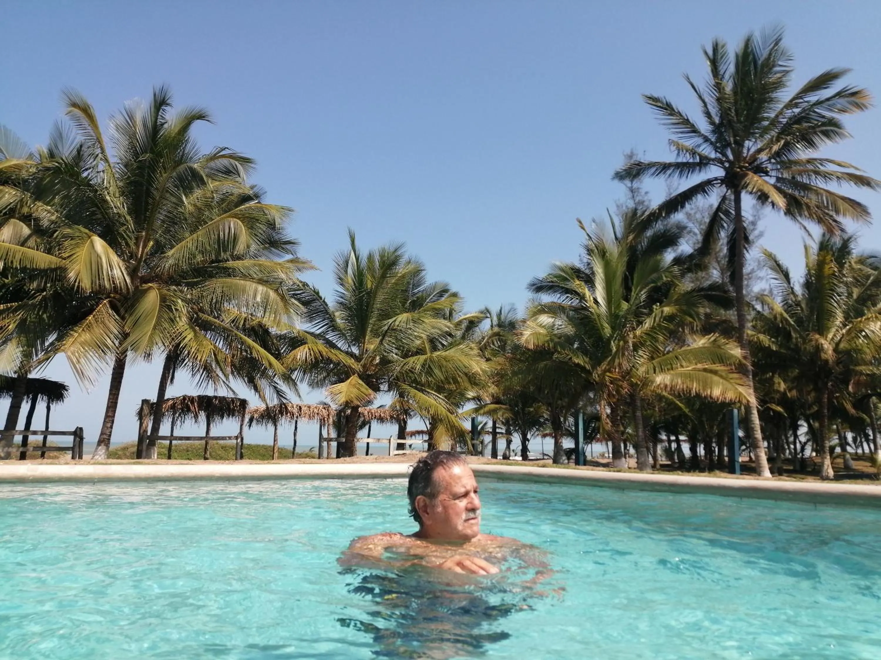 Swimming pool in La Morada, una ventana al golfo - Hotel boutique