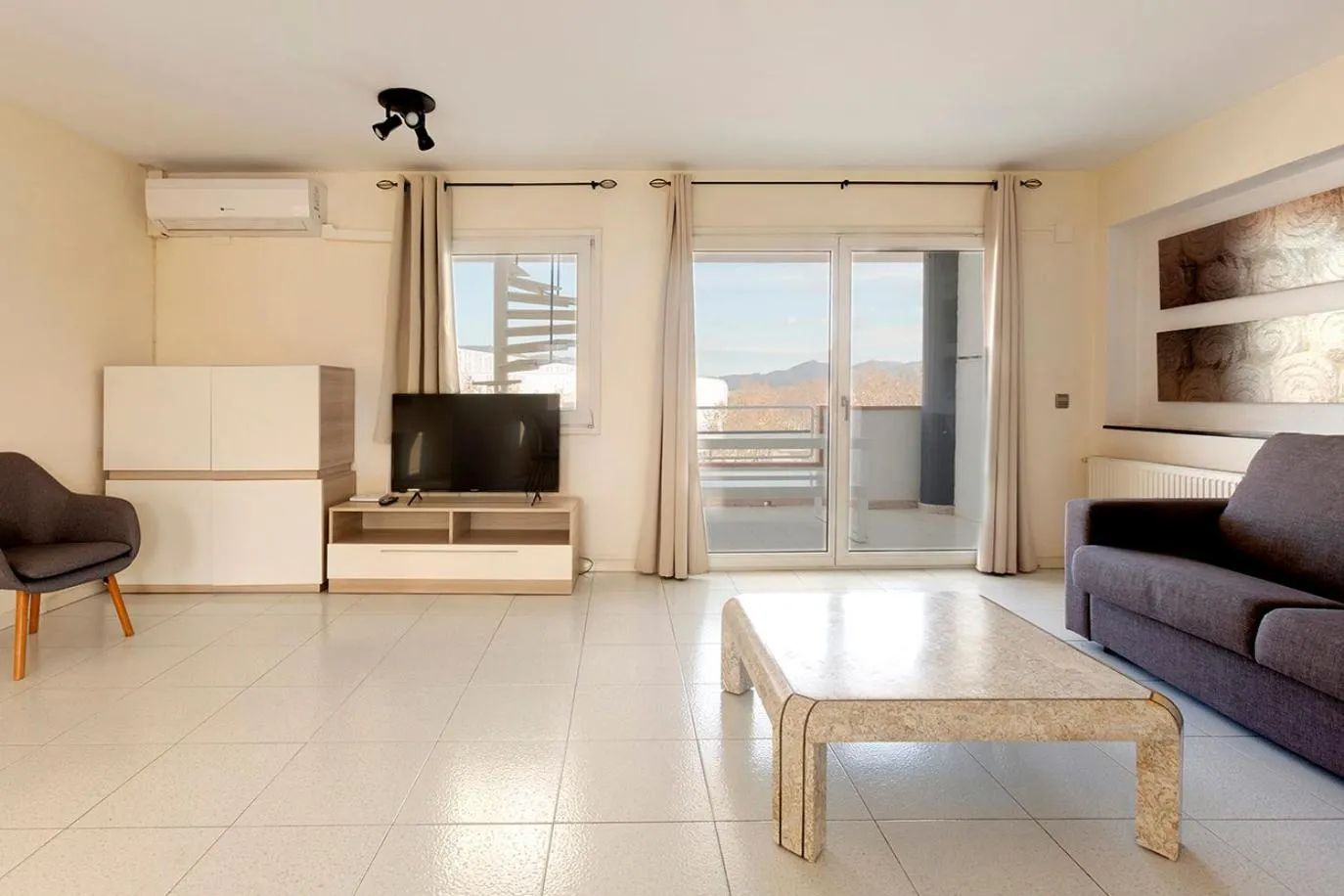 Living room in Apartamentos Empuriabrava Maurici Park