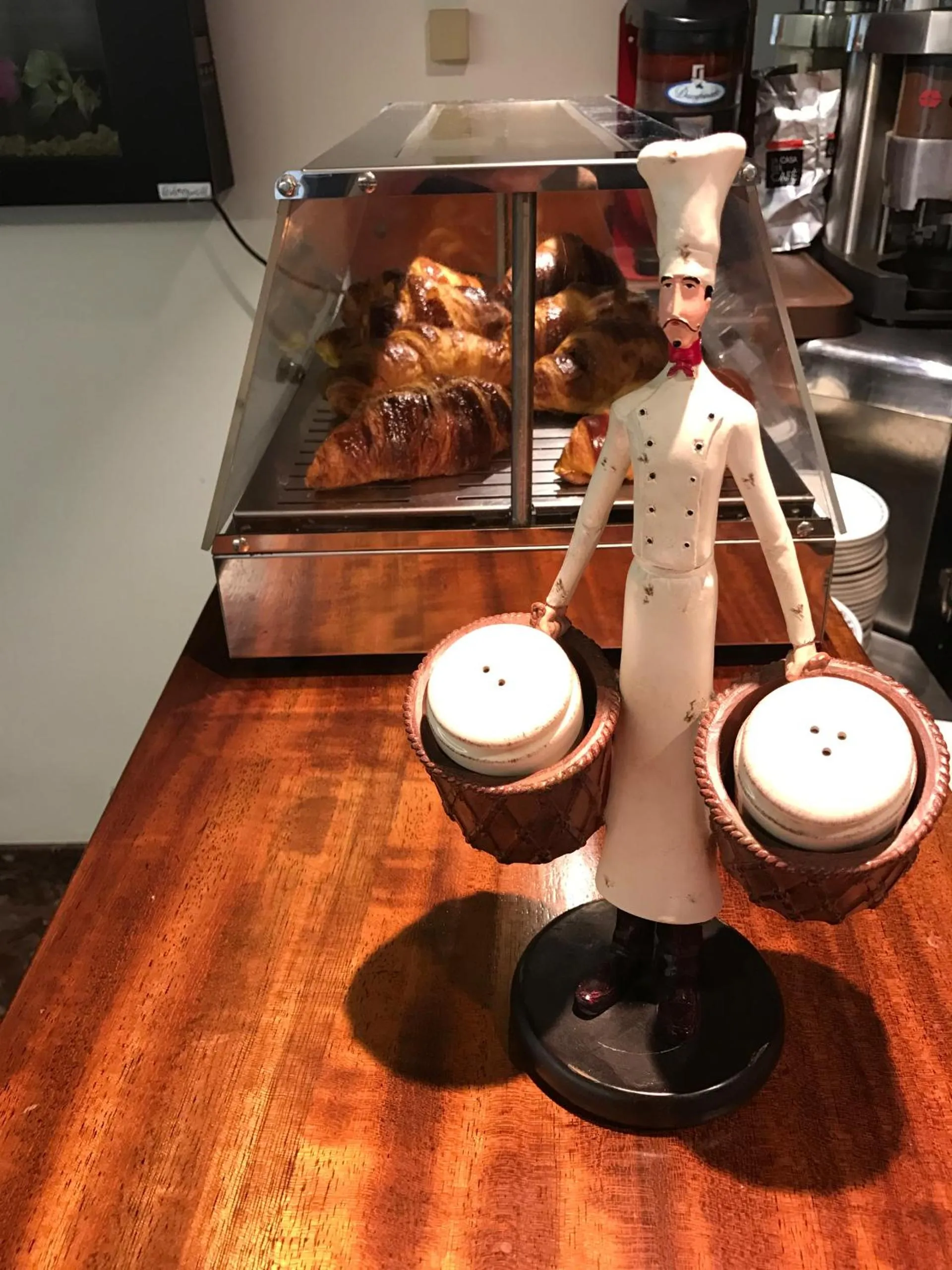 Restaurant/places to eat in Hotel Ibiltze