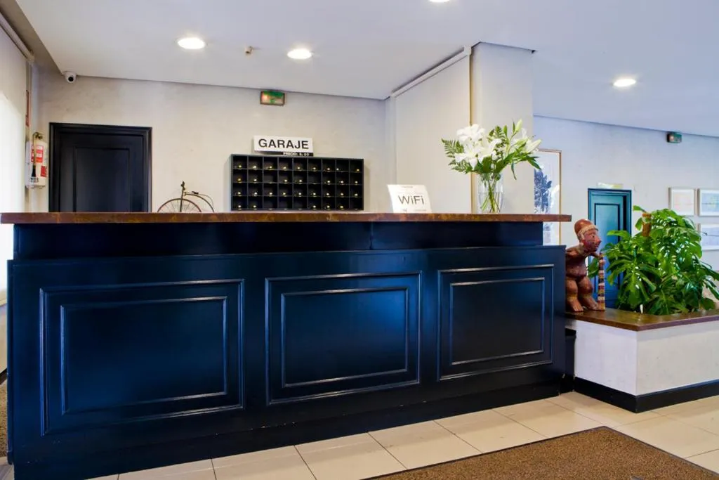 Lobby or reception in Hotel Ibiltze