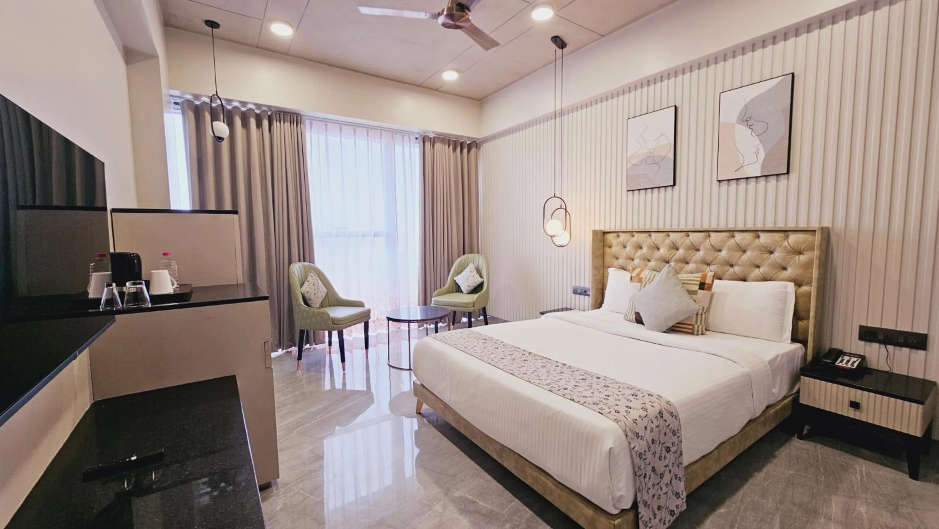 Bed in Apricot Motera