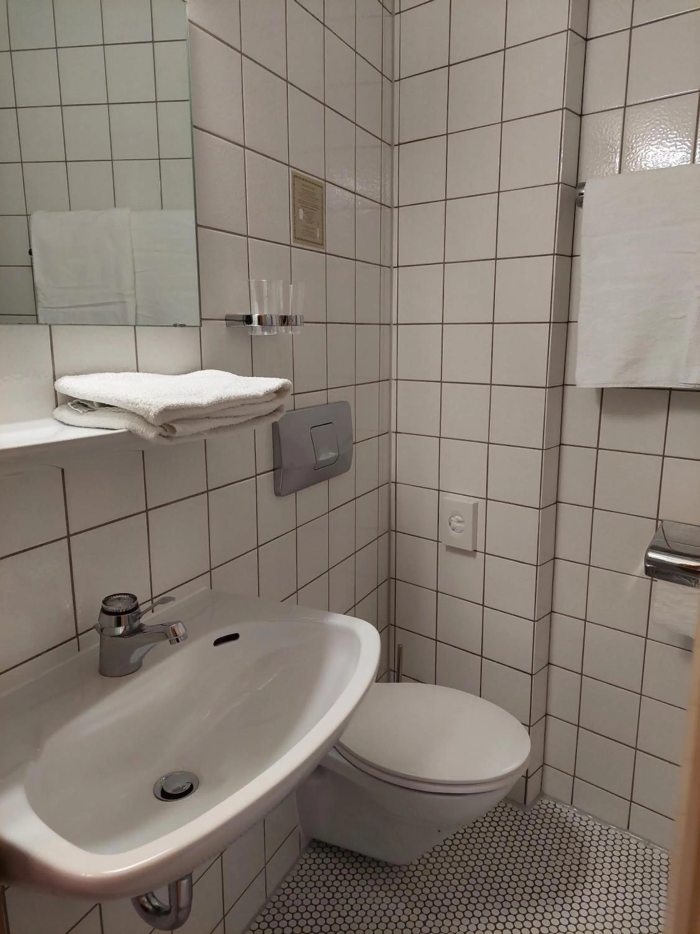 Bathroom in Gasthaus zur Krone
