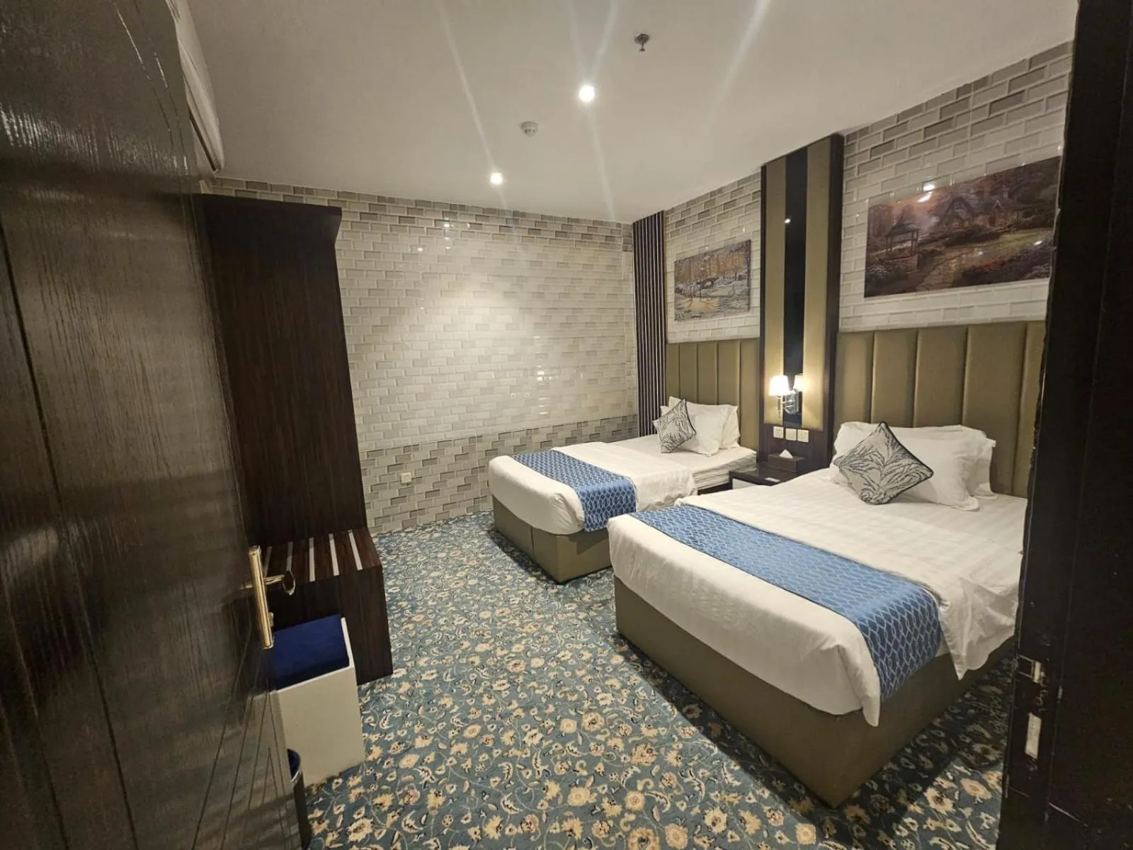 Bed in Golden Bujari Bisha