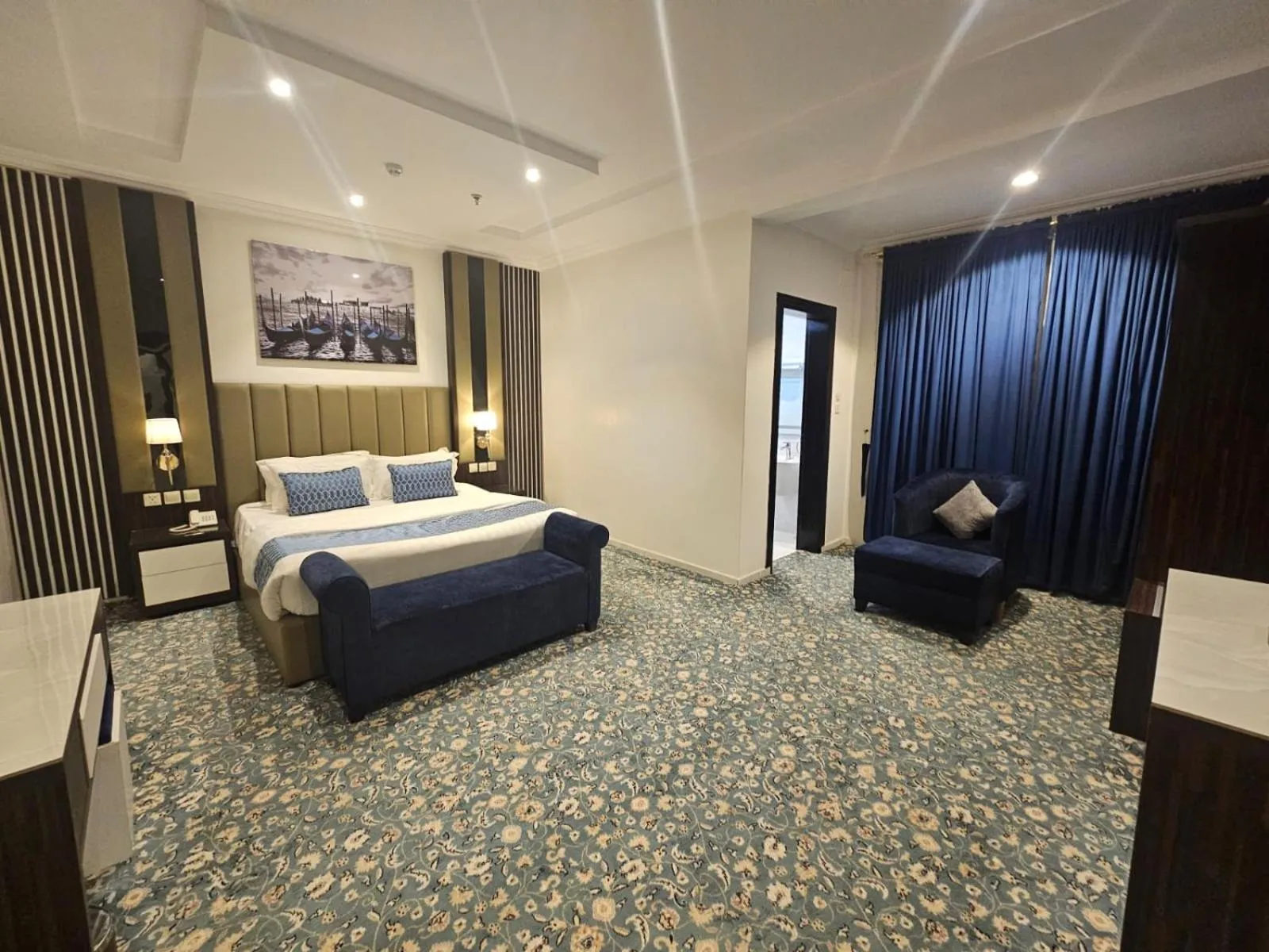 Bed in Golden Bujari Bisha