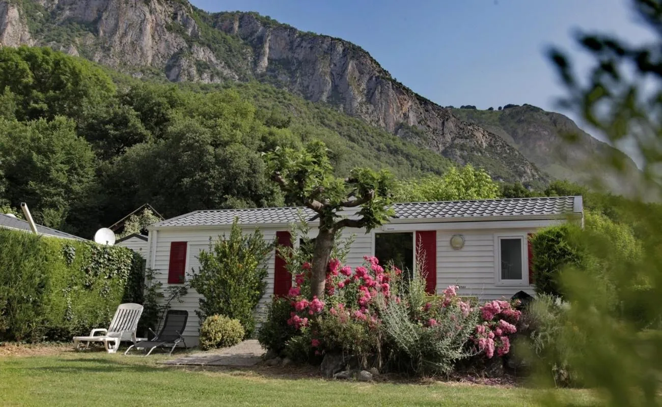 Camping écovillage Soleil du Pibeste