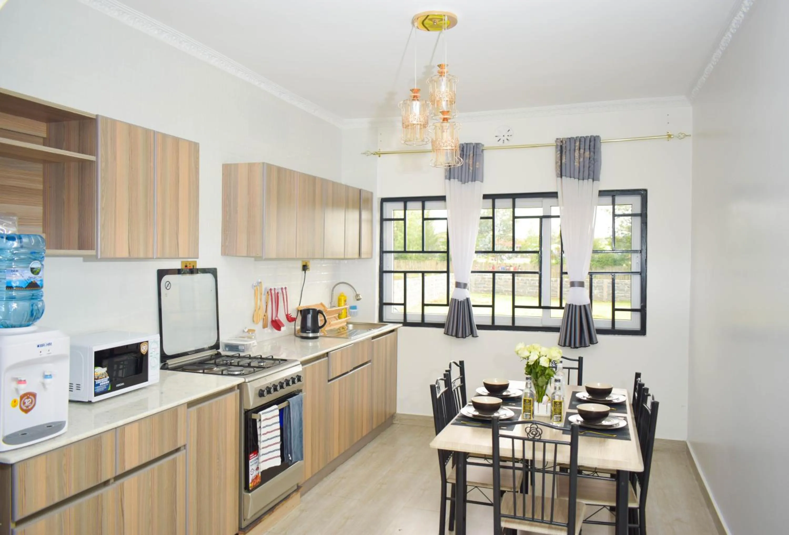 Dining area in Casa Nadreya Home