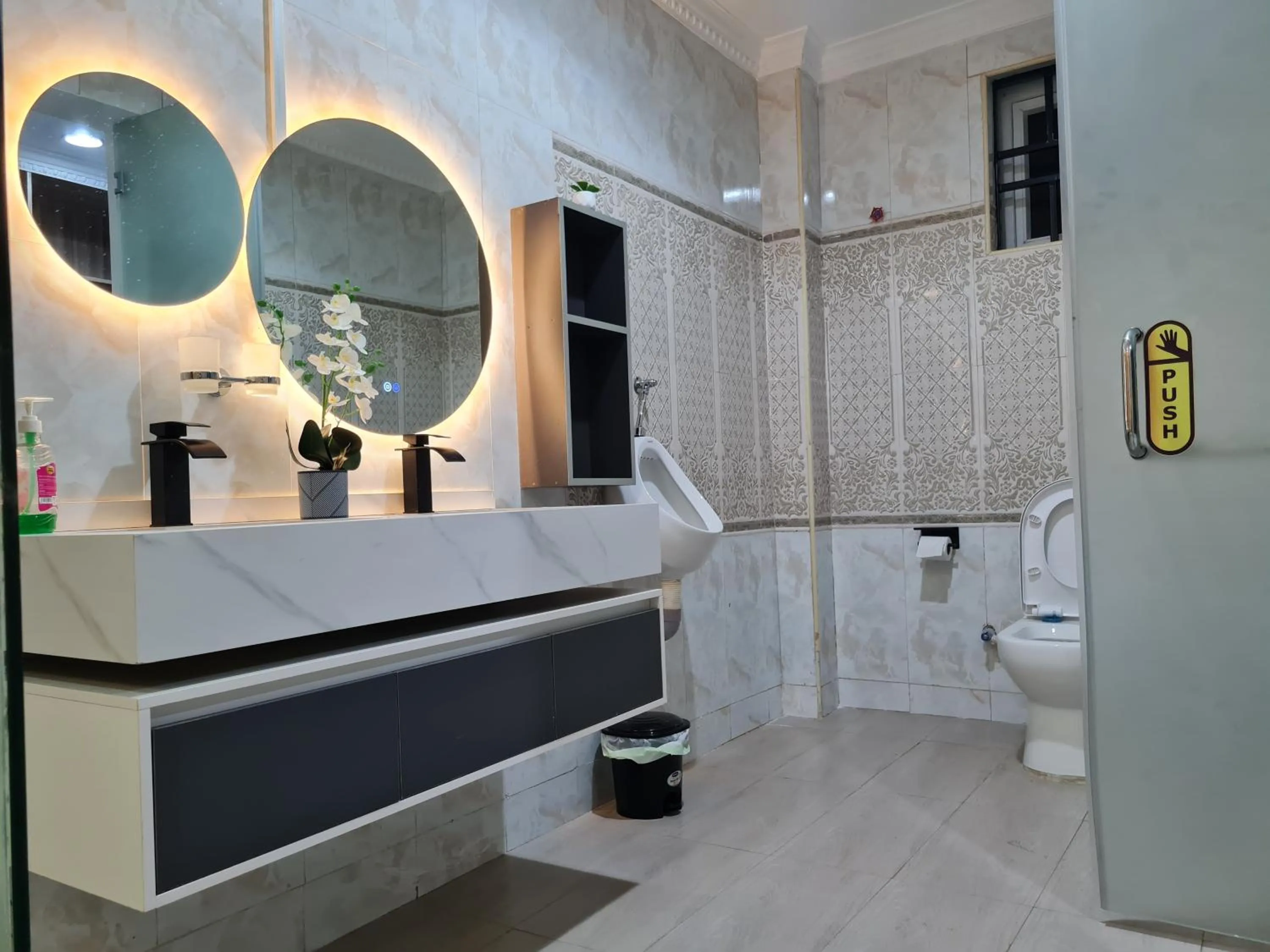 Bathroom in Casa Nadreya Home