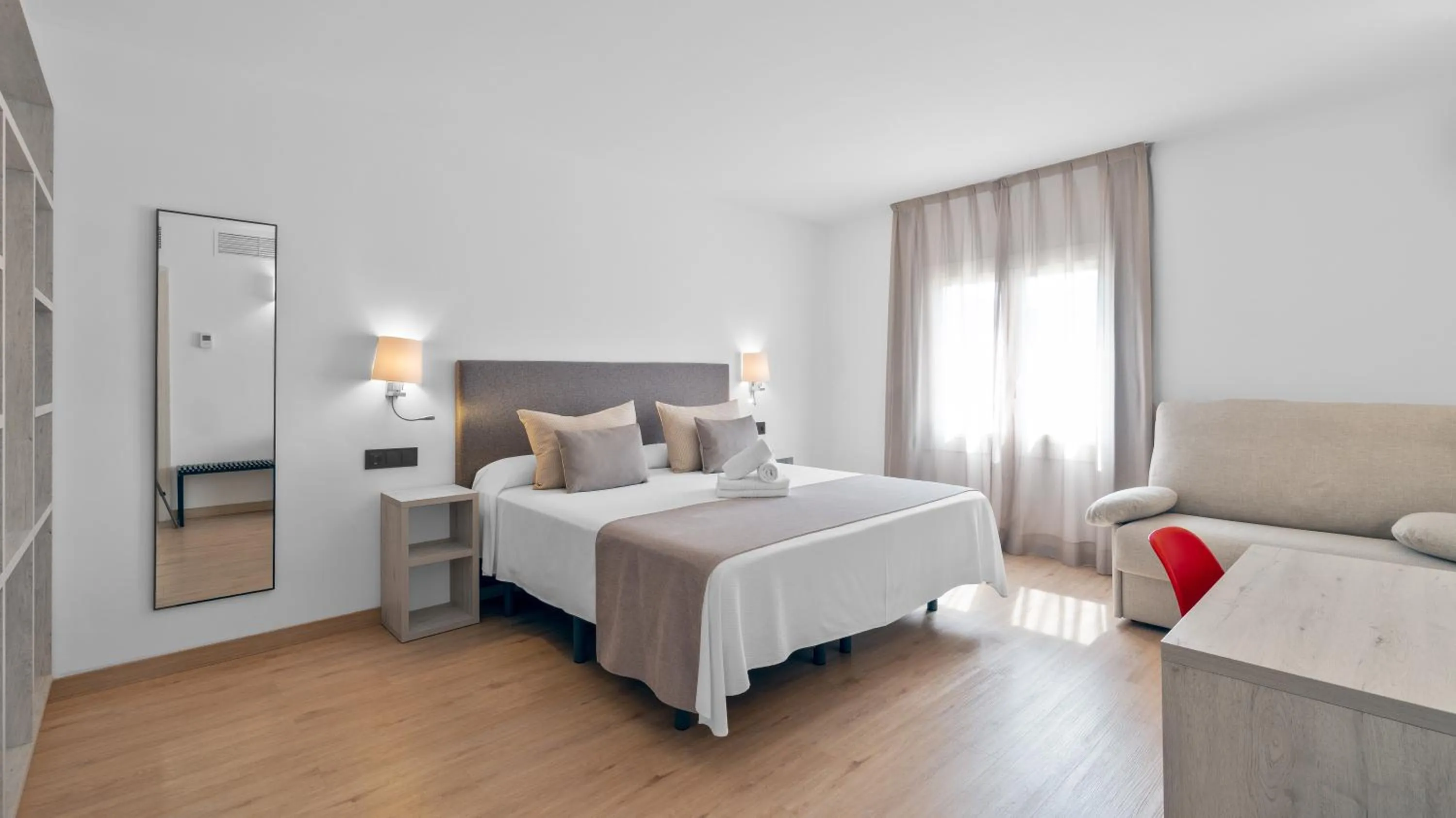 Bed in Hotel Costa Brava