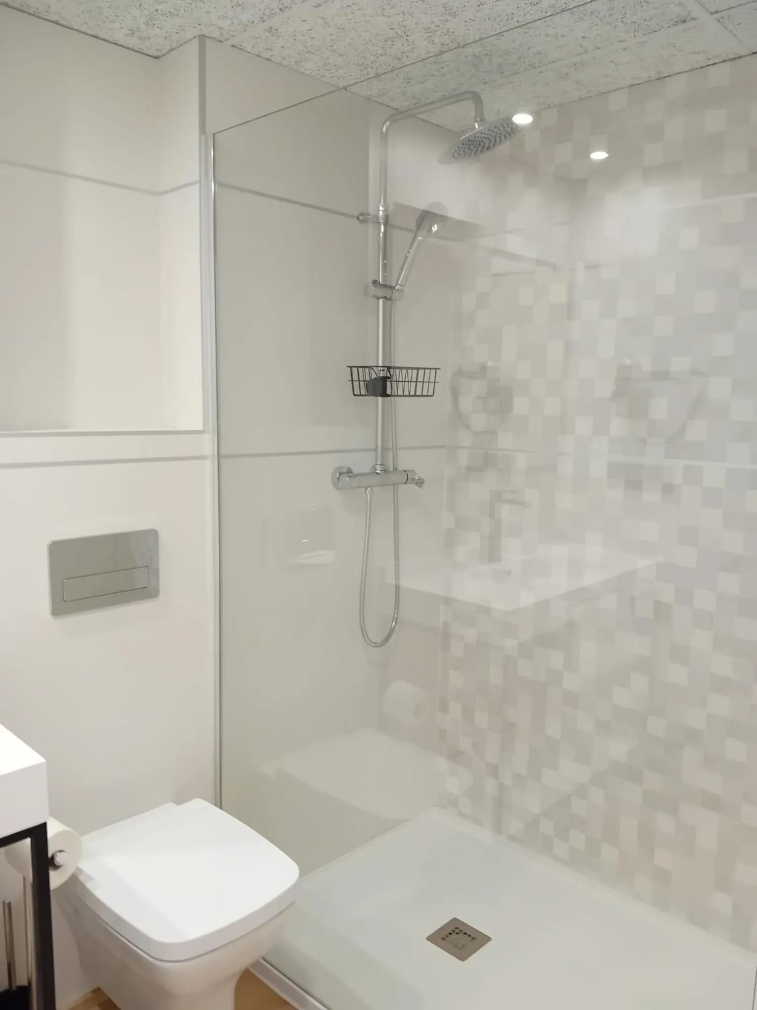 Shower in Hotel Costa Brava