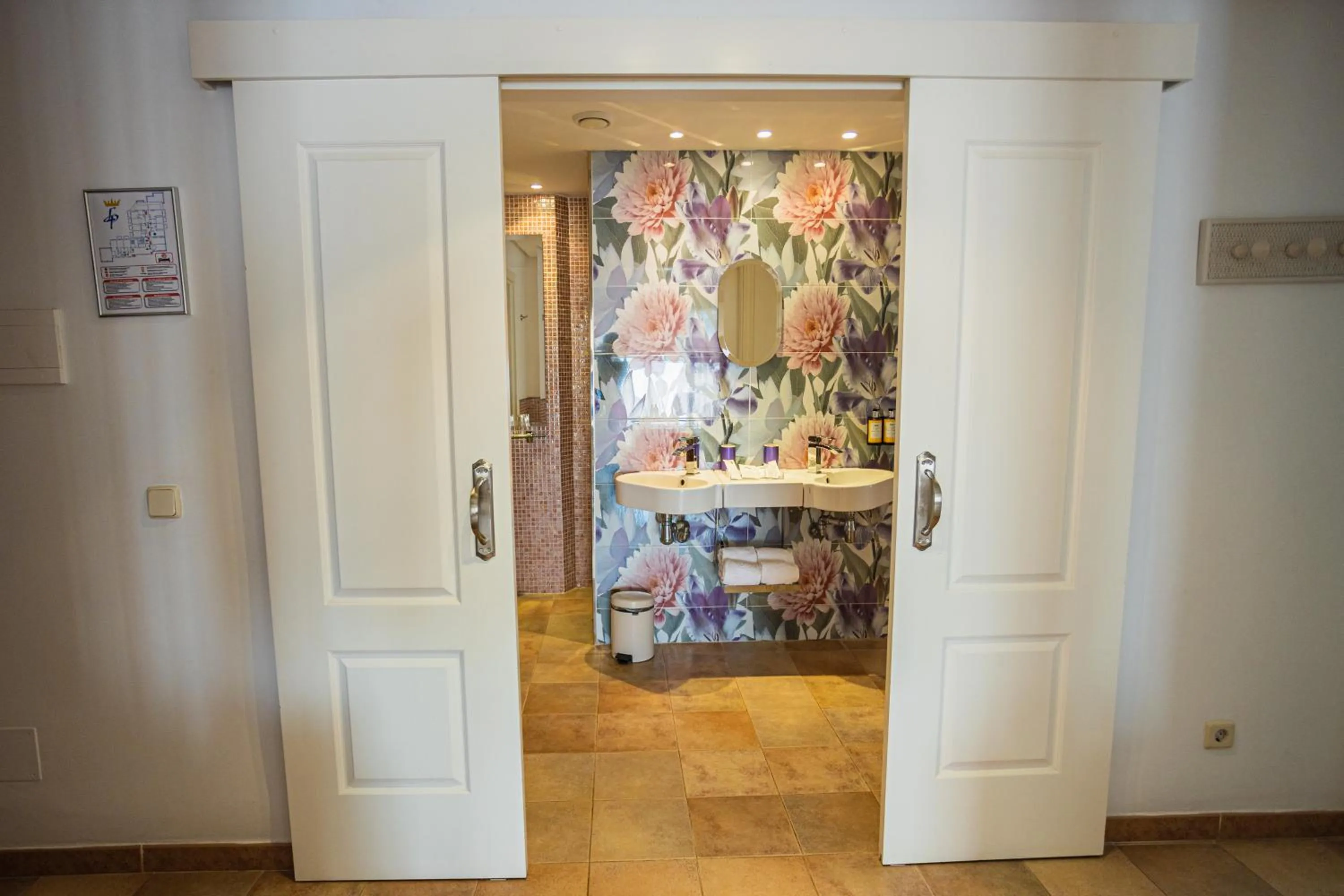 Bathroom in Lago Garden Apart-Suites & Spa Hotel