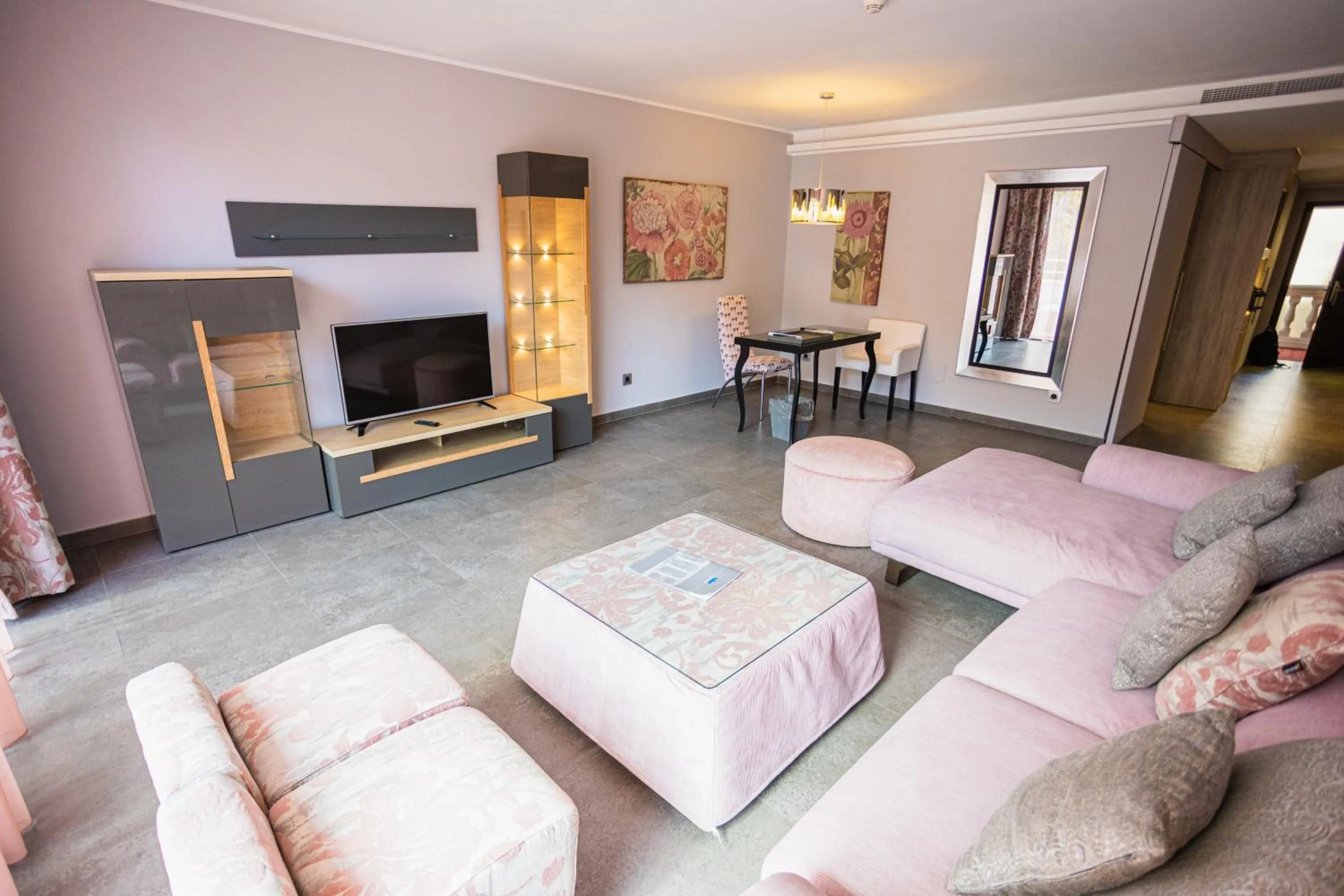 Living room in Lago Garden Apart-Suites & Spa Hotel