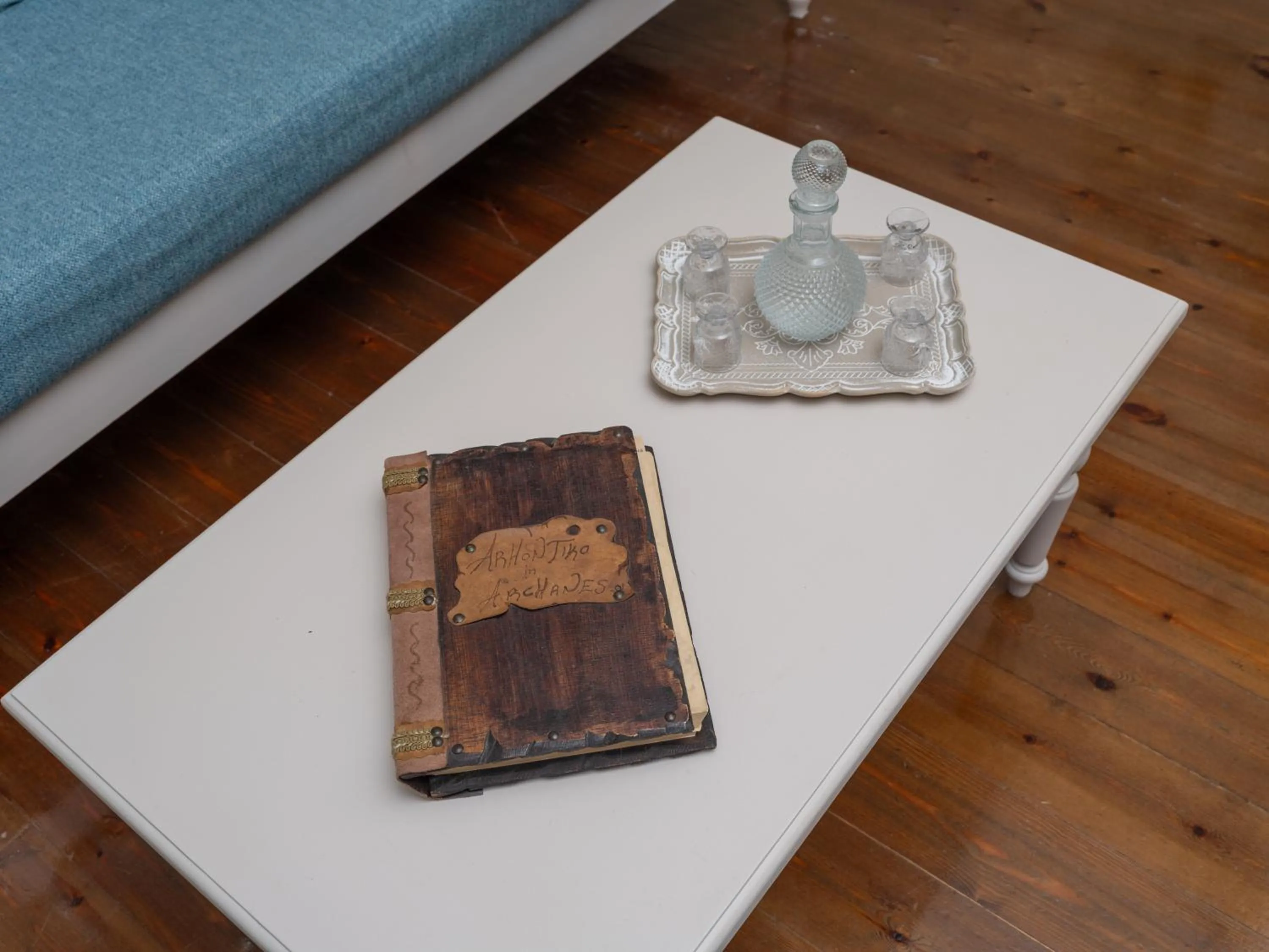 Arhontiko Arhanes Suites