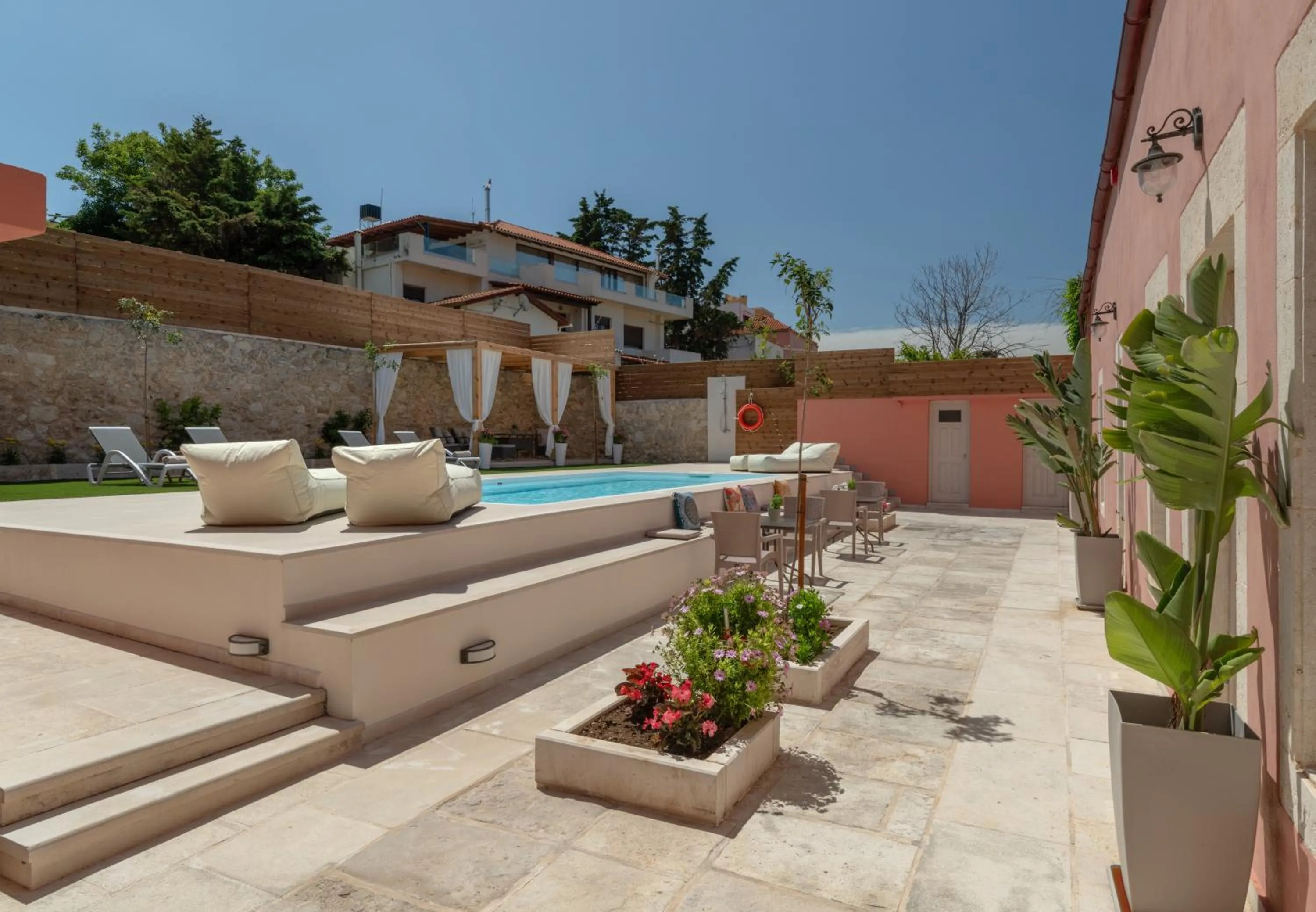 Swimming pool in Arhontiko Arhanes Suites