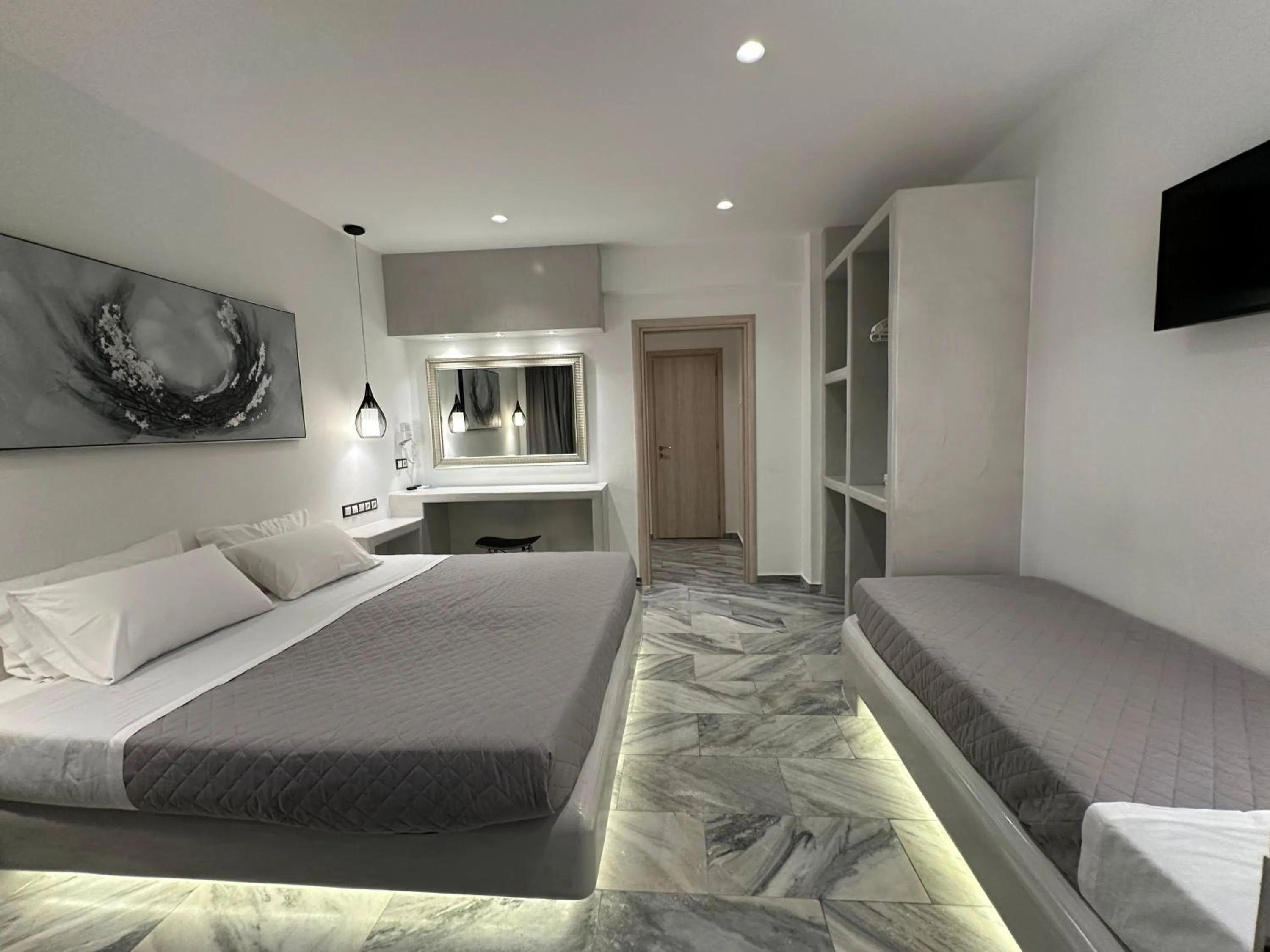 Photo of the whole room, Bed in Aphrodite Hotel & Apartments