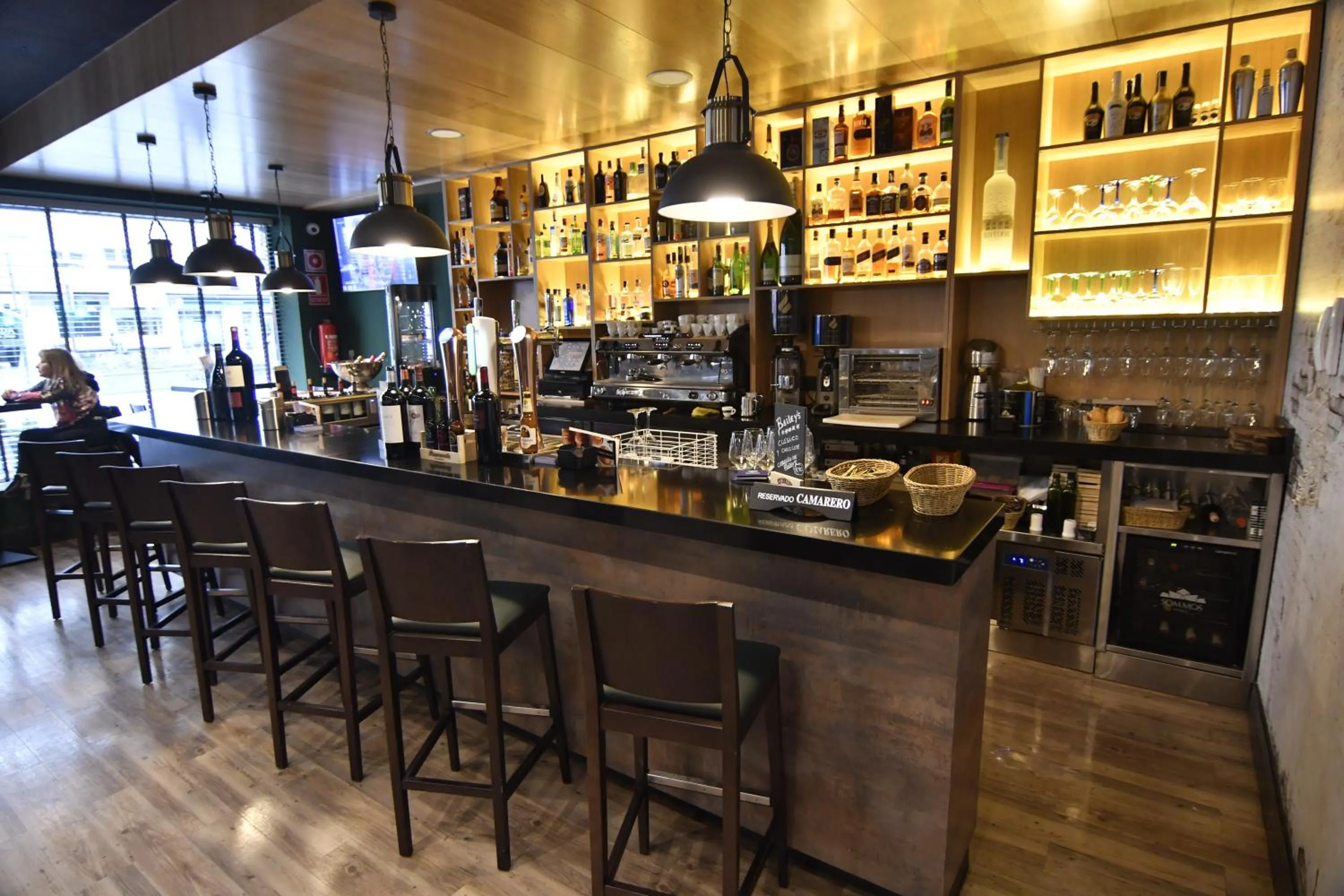 Restaurant/places to eat in DWO Urban Granada