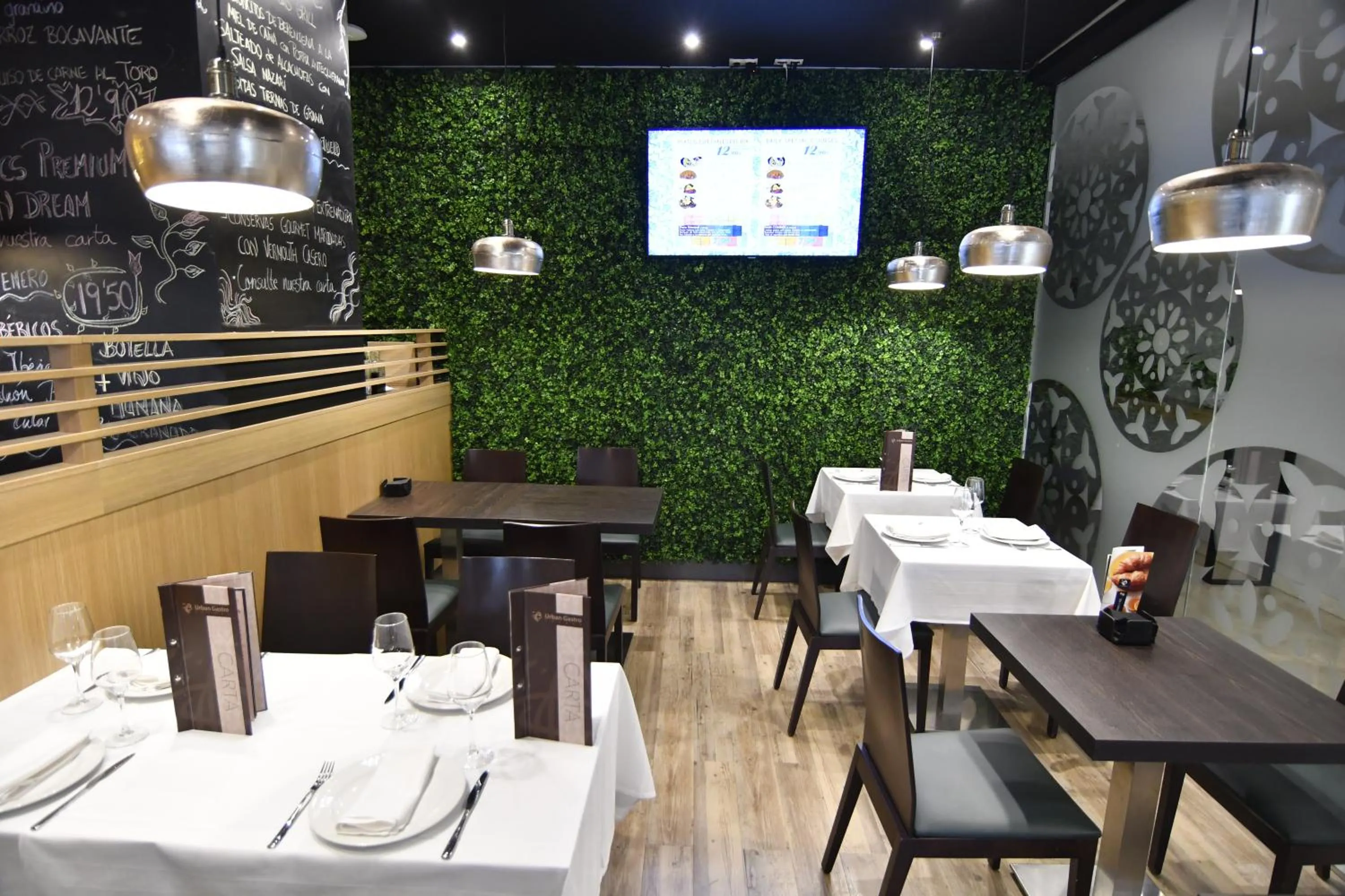 Restaurant/places to eat in DWO Urban Granada