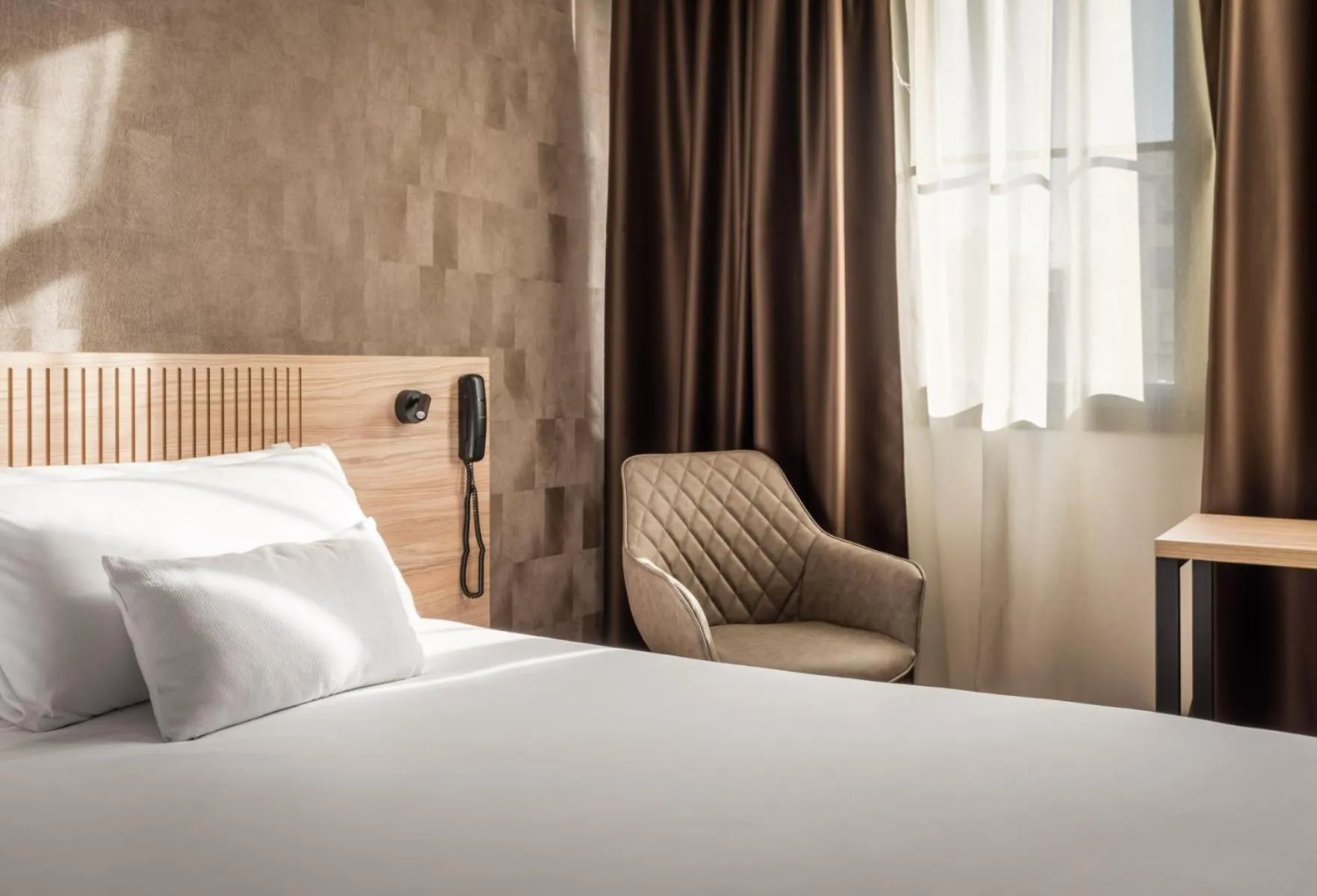 Bed in Petit Palace Eixample