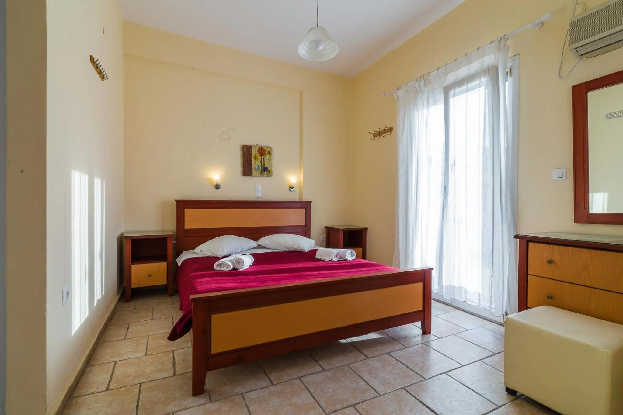 Bedroom in Captain Manolis