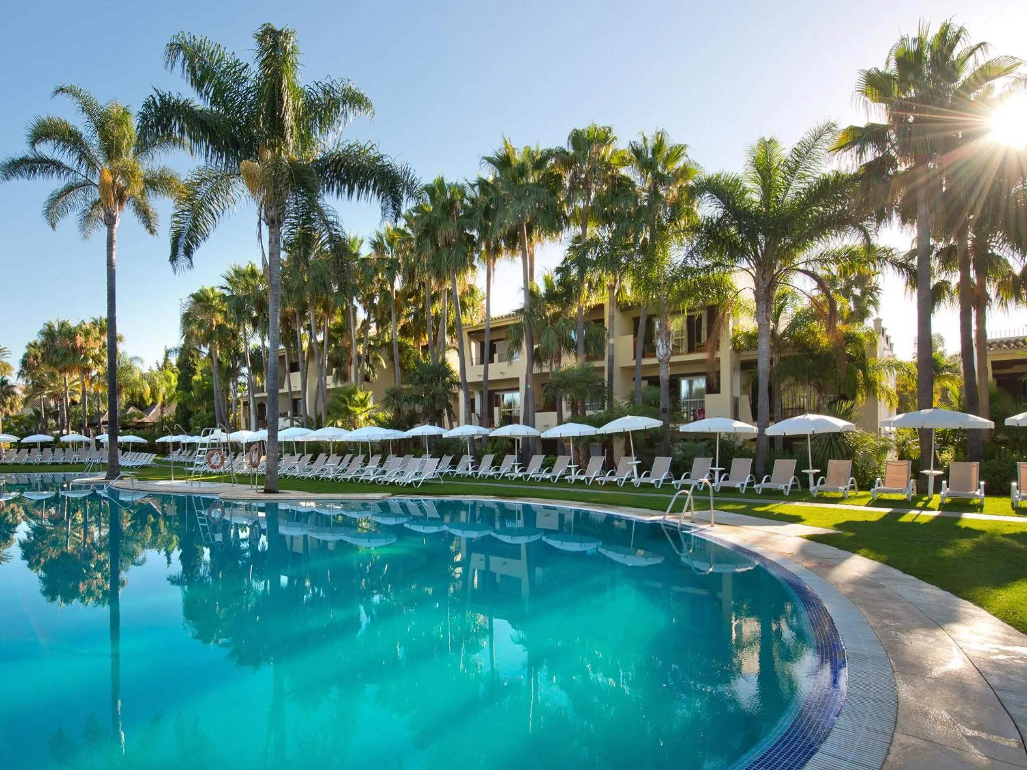 Day in BlueBay Banús