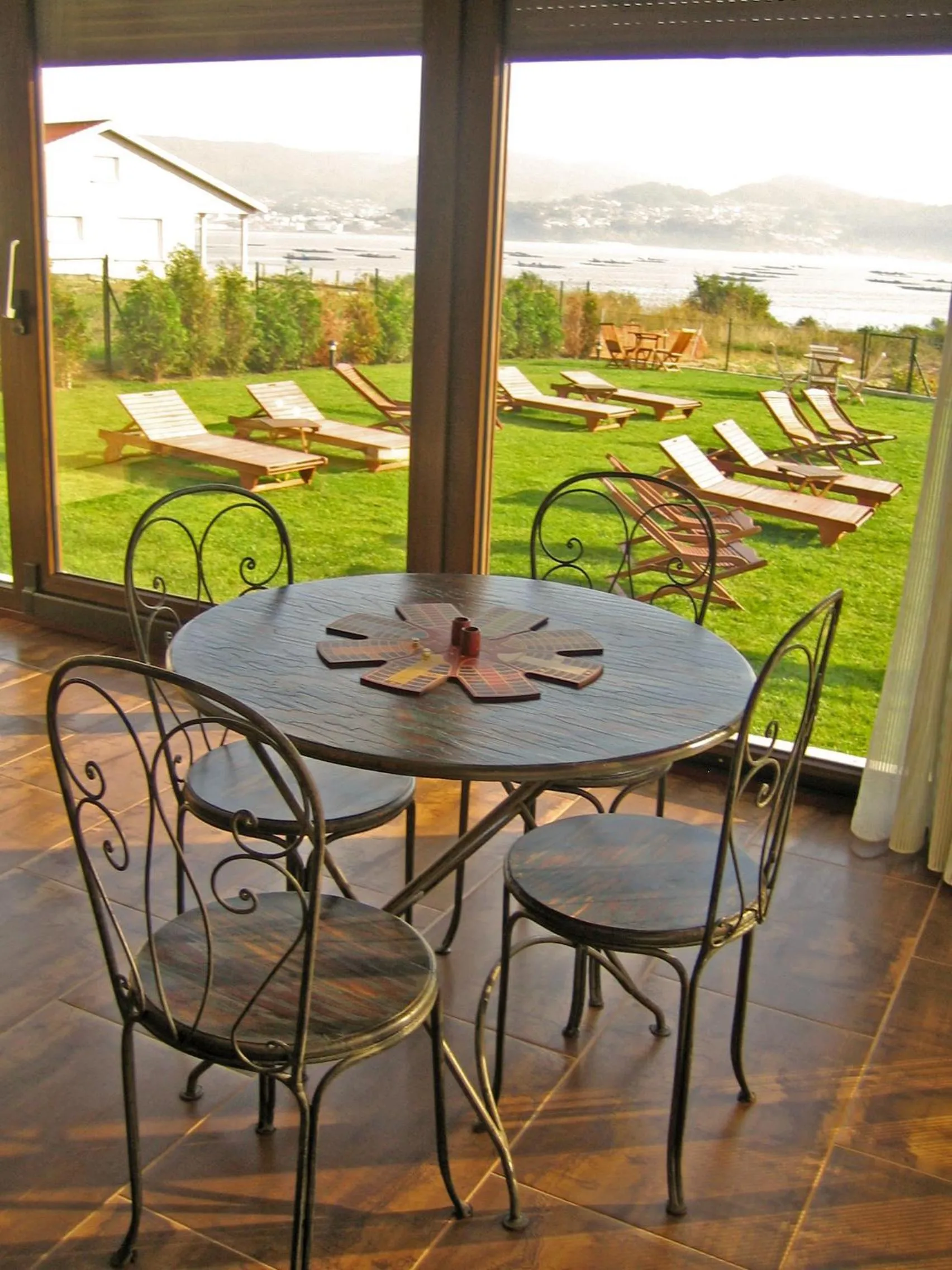 Communal lounge/ TV room in A Maquia